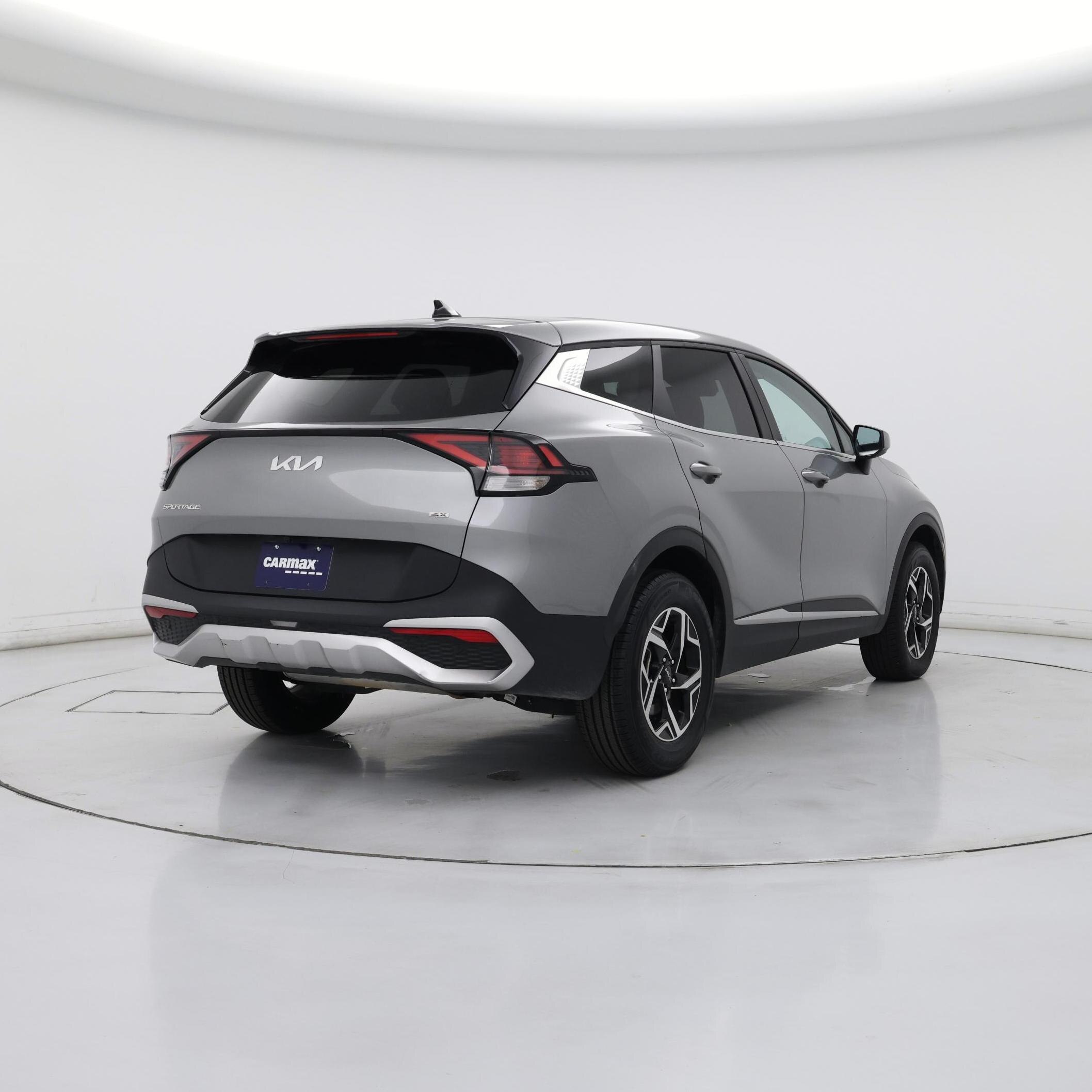 Thumbnail: 2023 Kia Sportage - 8