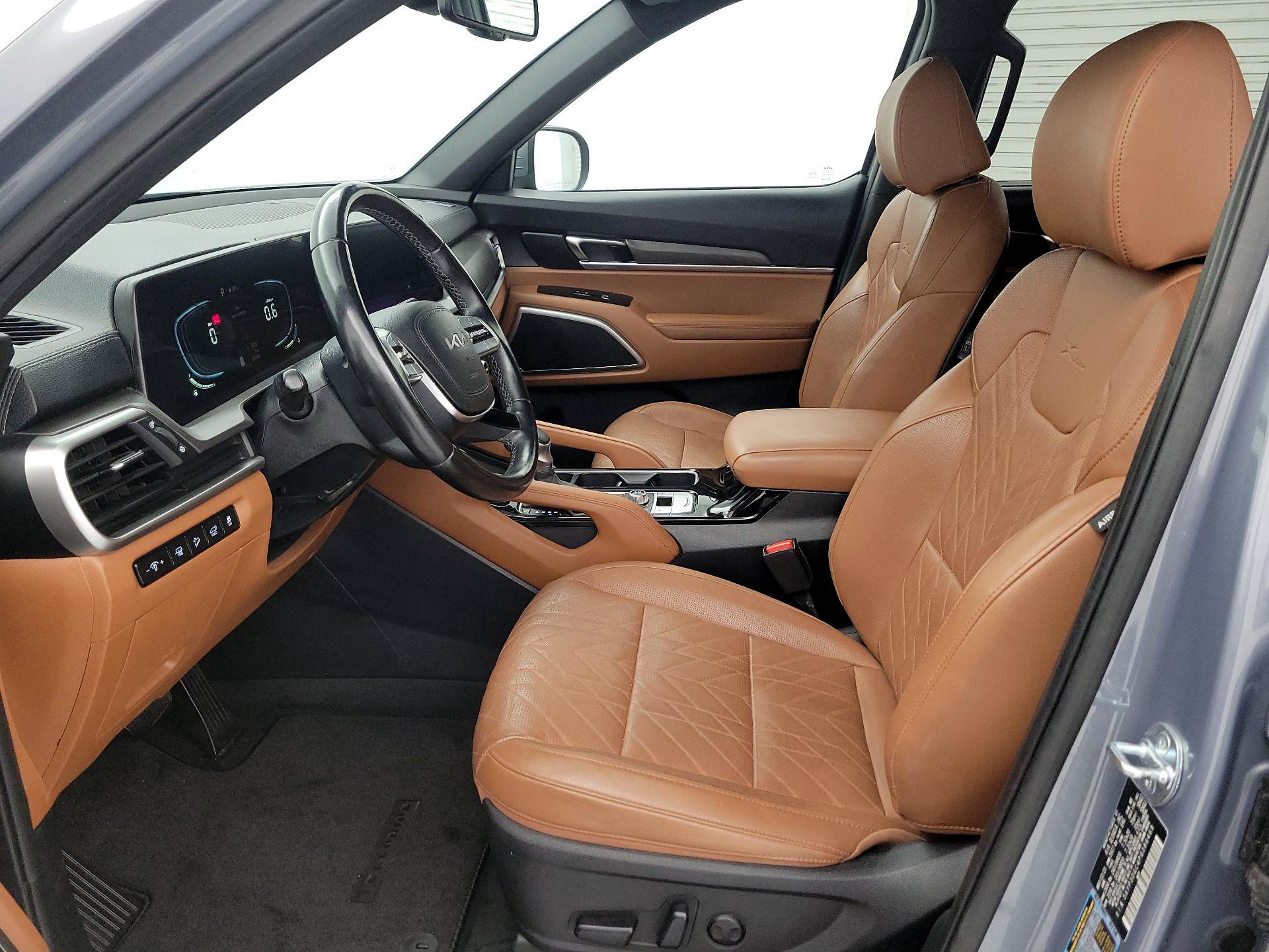 Thumbnail: 2023 Kia Telluride - 11