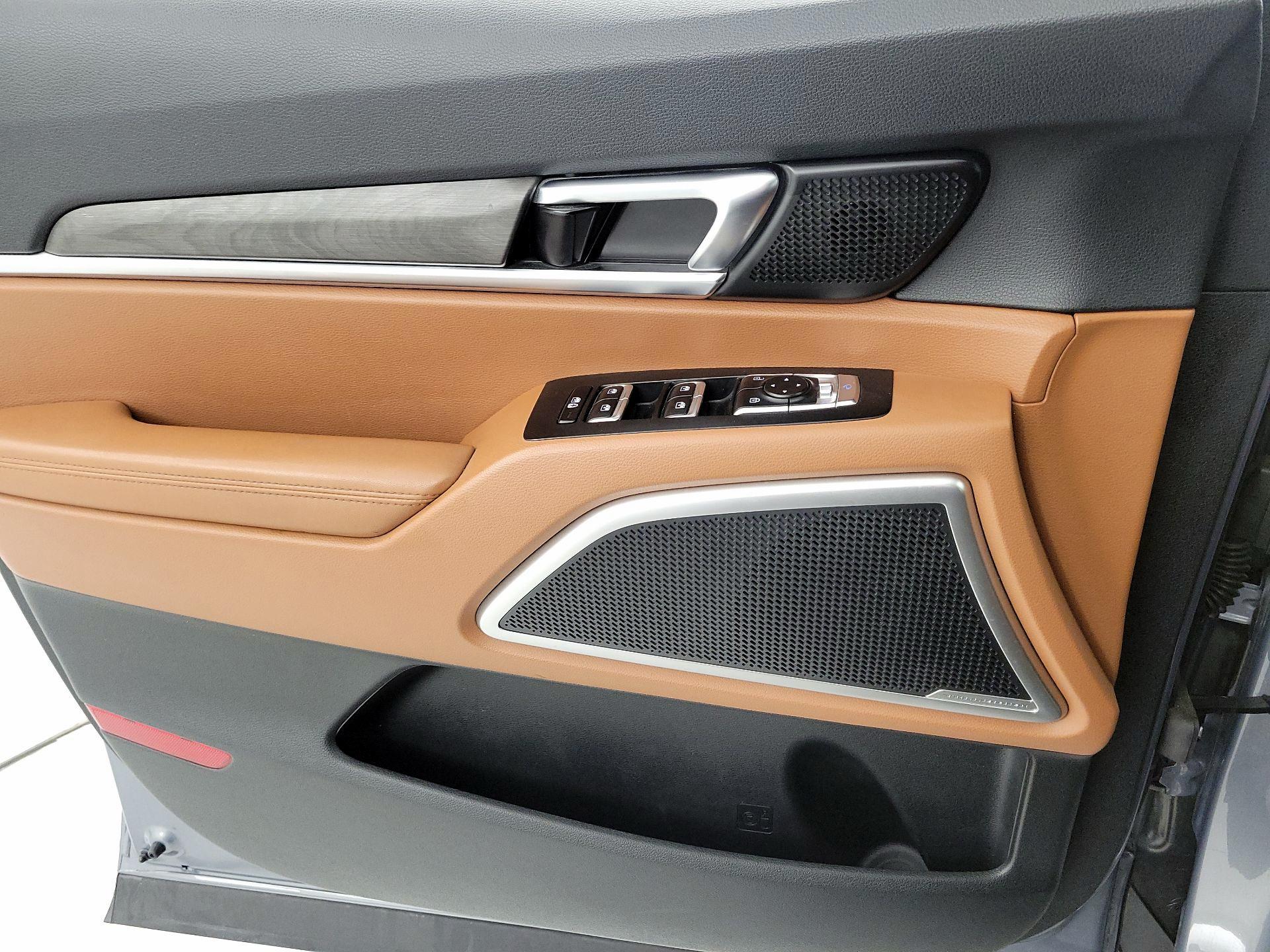 Thumbnail: 2023 Kia Telluride - 12