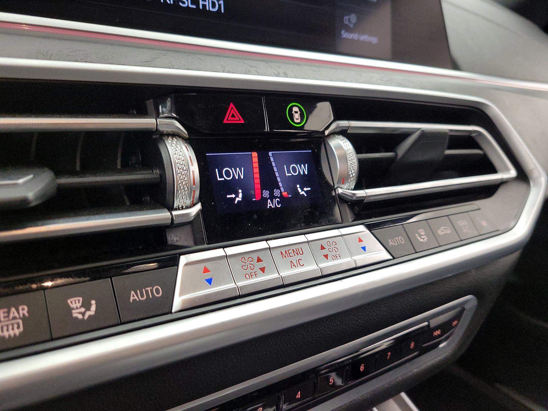 Thumbnail: 2022 BMW X5 - 17