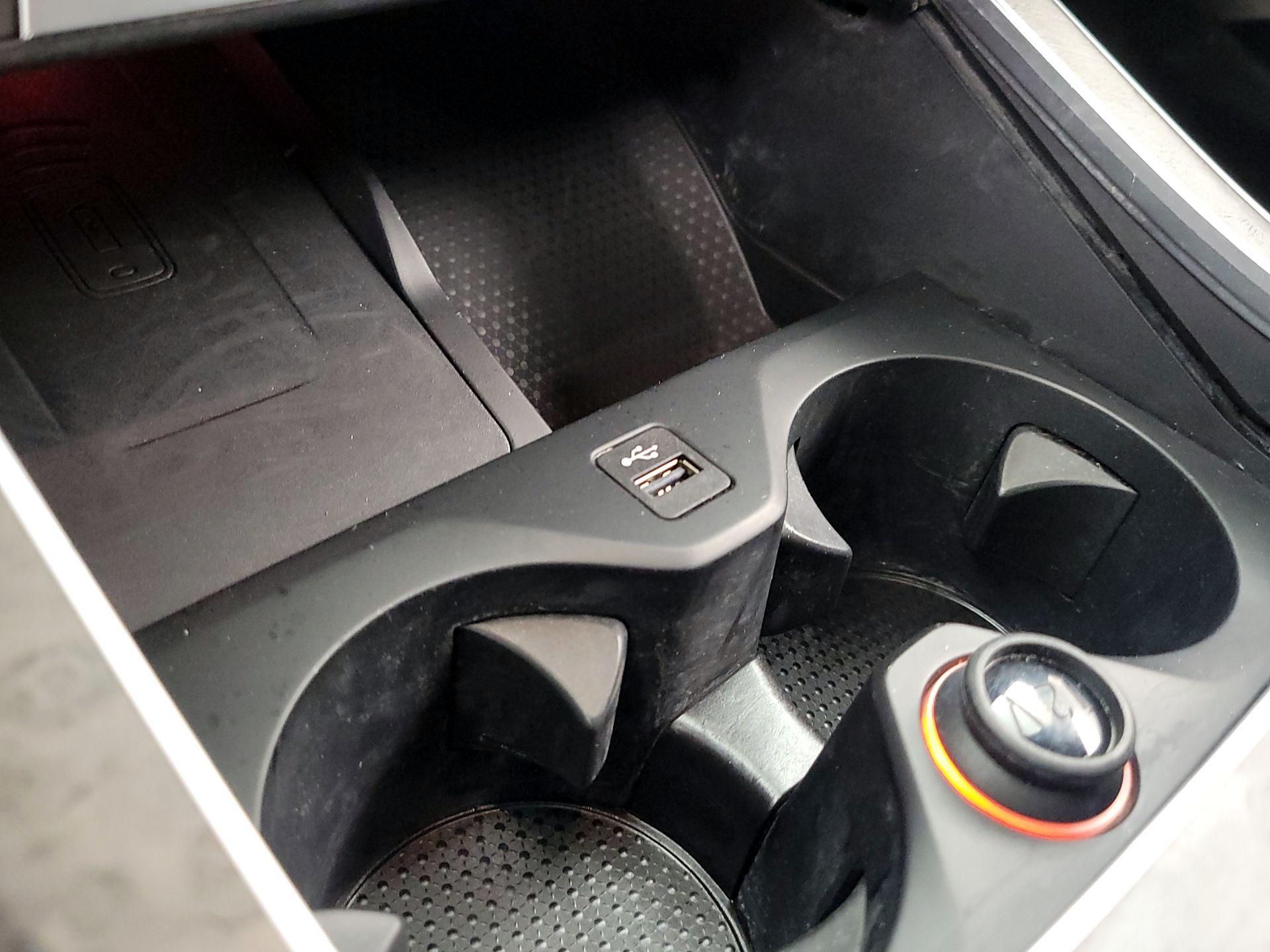 Thumbnail: 2022 BMW X5 - 19