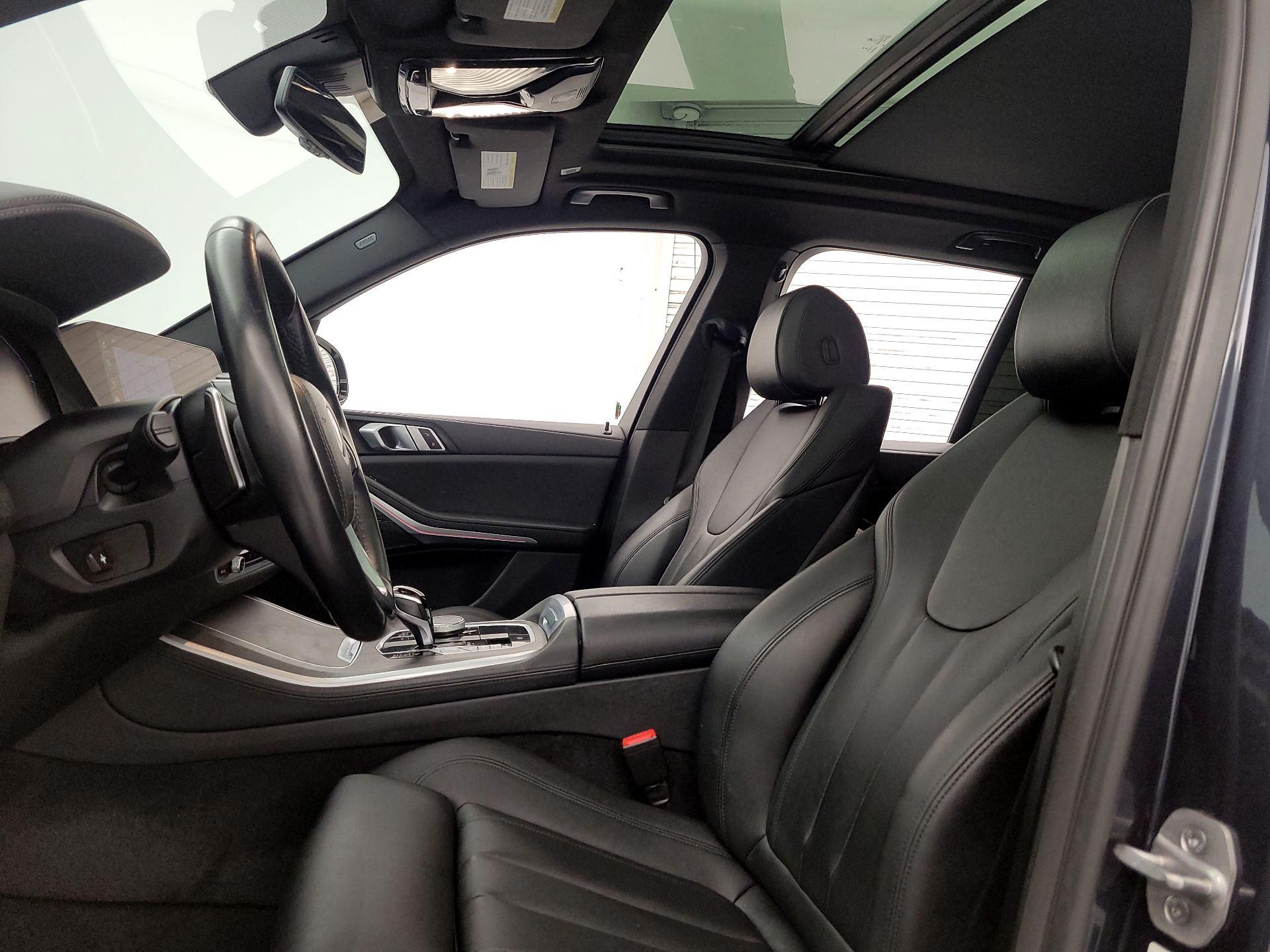 Thumbnail: 2022 BMW X5 - 20