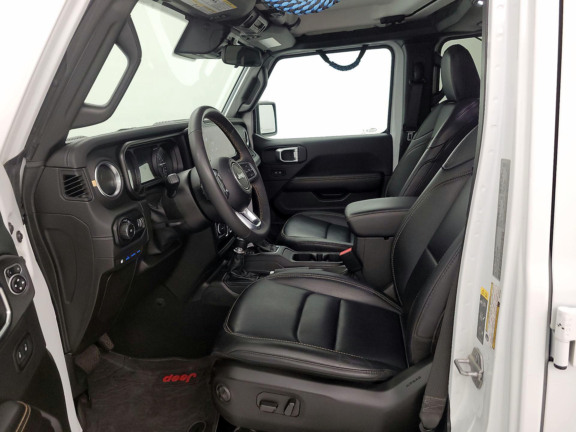 Thumbnail: 2024 Jeep Wrangler - 11