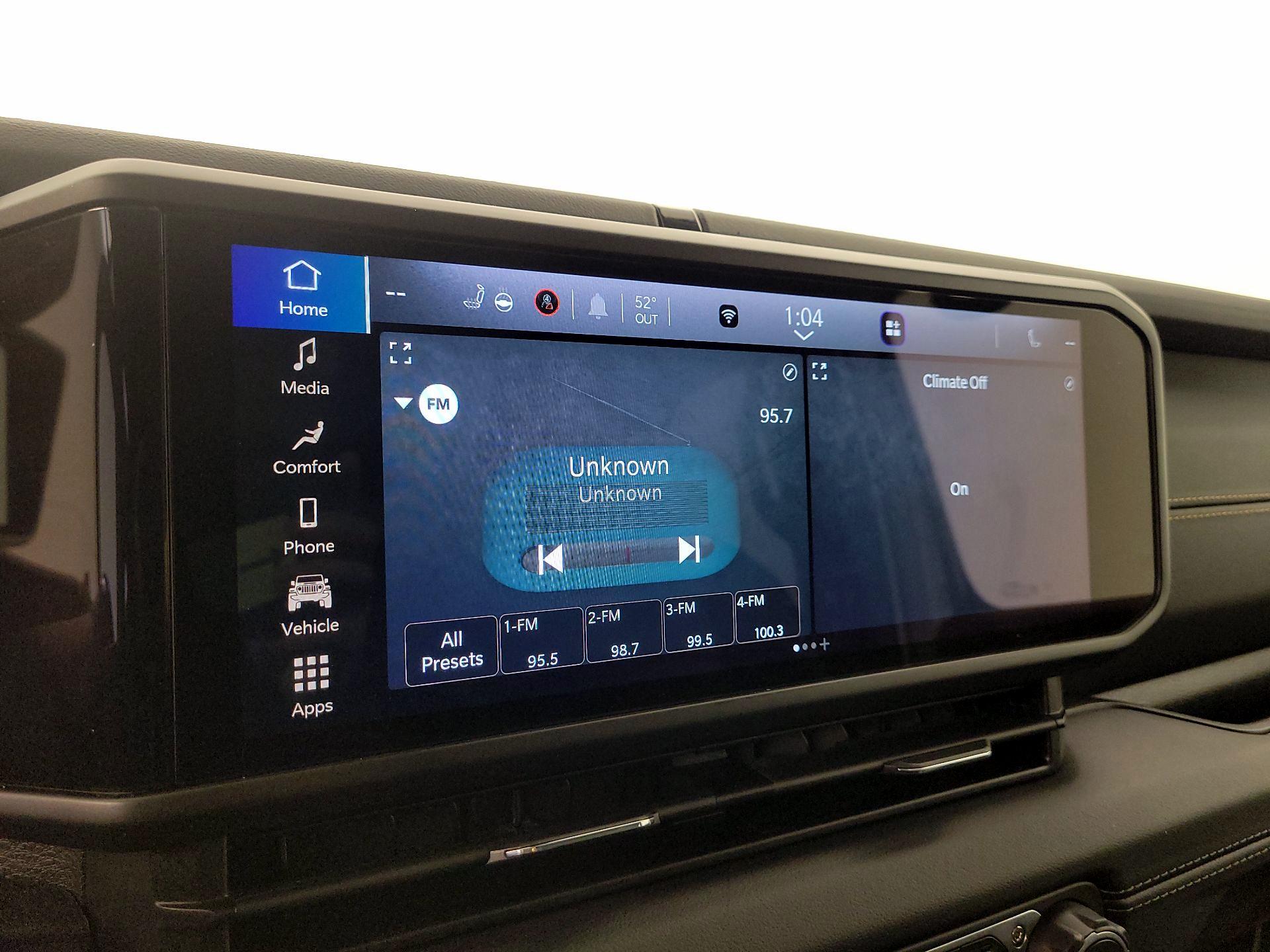 Thumbnail: 2024 Jeep Wrangler - 15