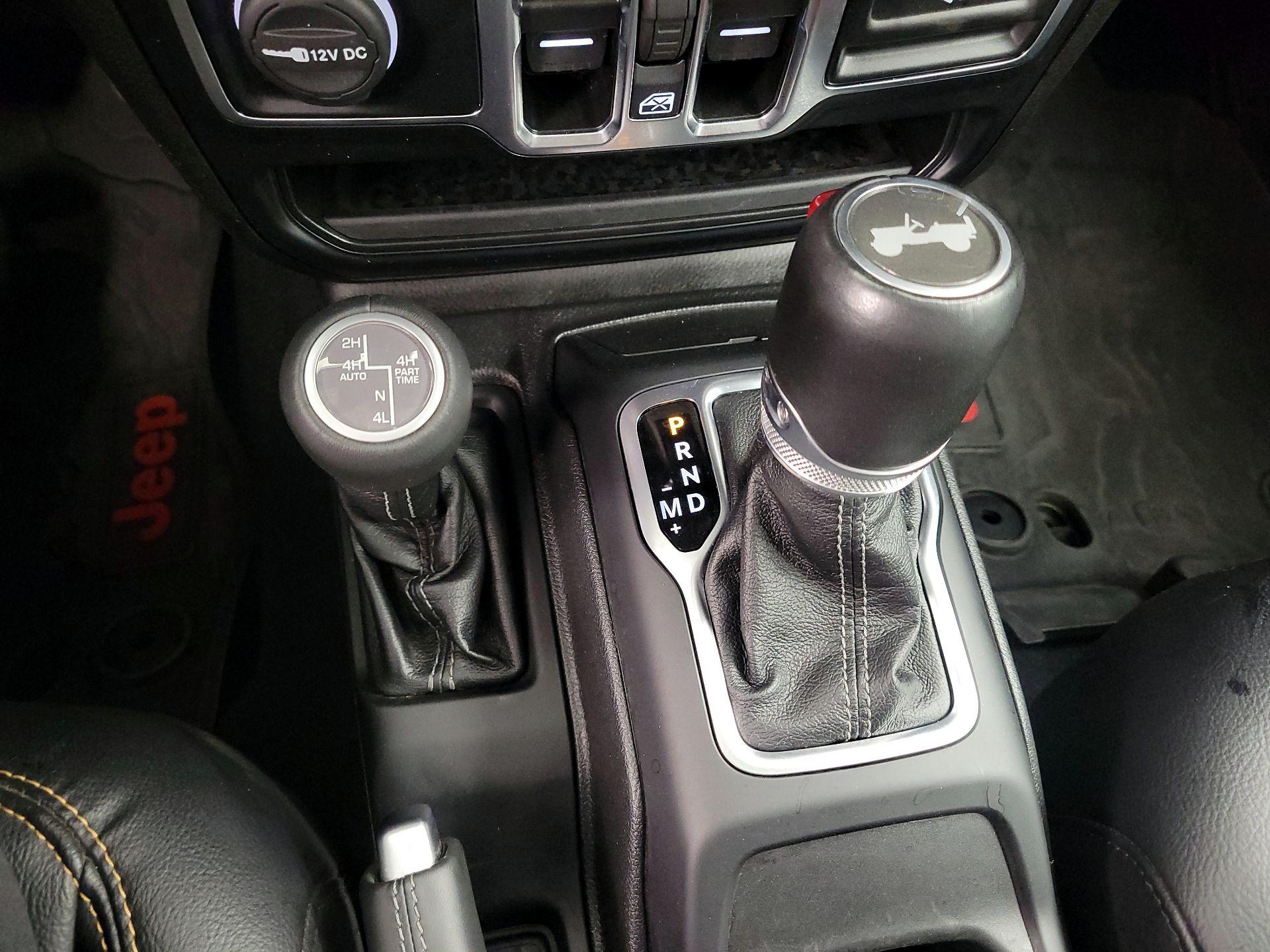 Thumbnail: 2024 Jeep Wrangler - 17