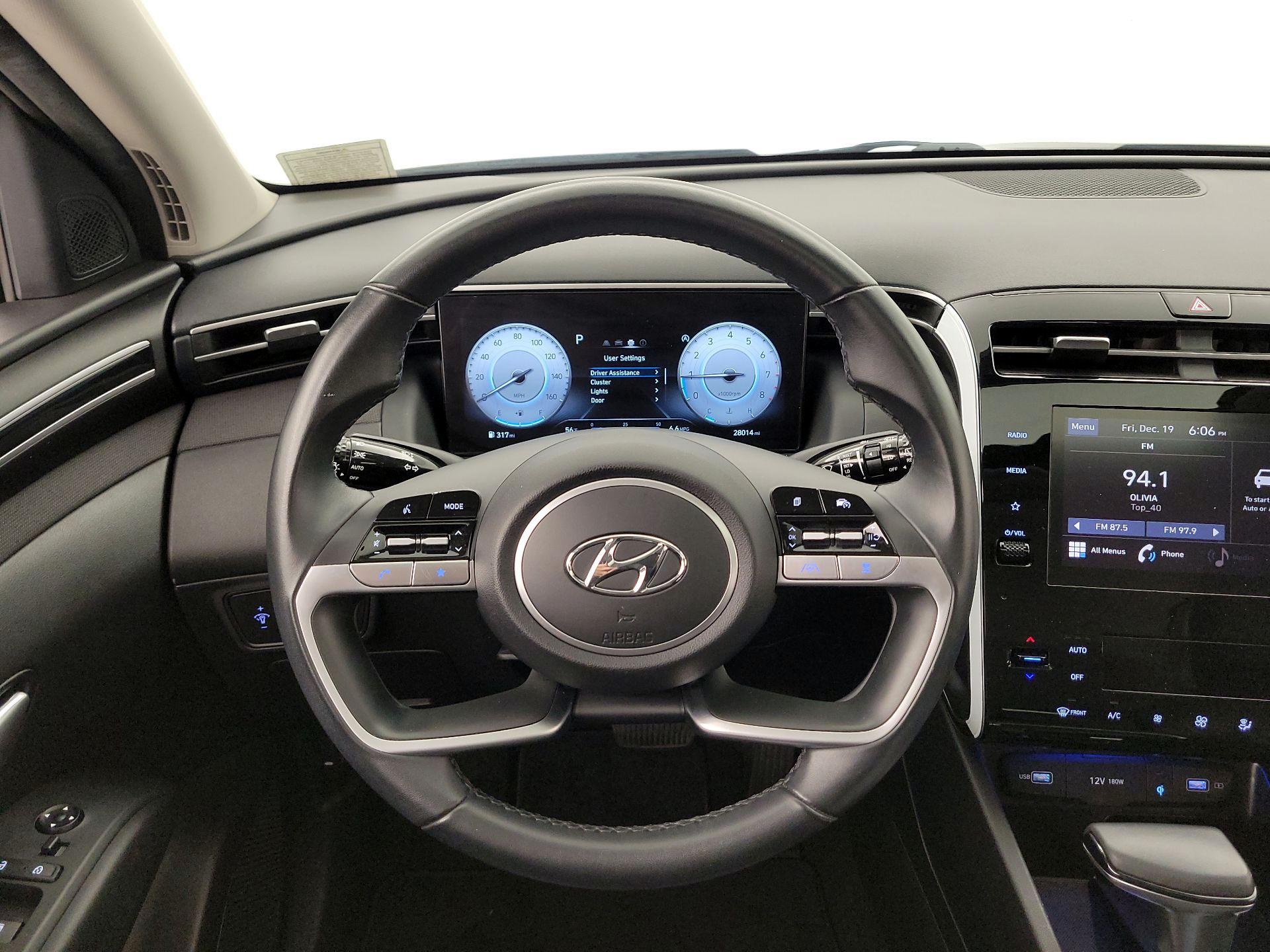 Thumbnail: 2023 Hyundai Tucson - 10