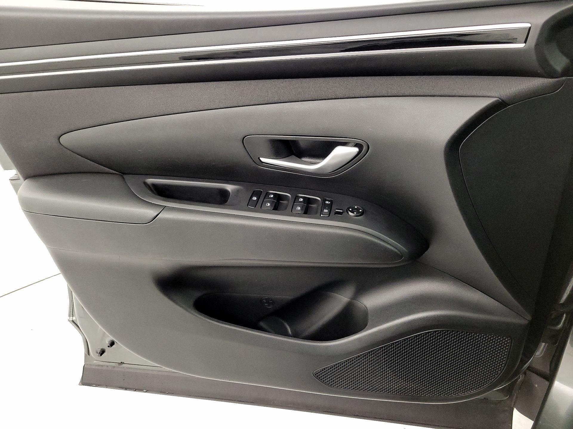 Thumbnail: 2023 Hyundai Tucson - 12