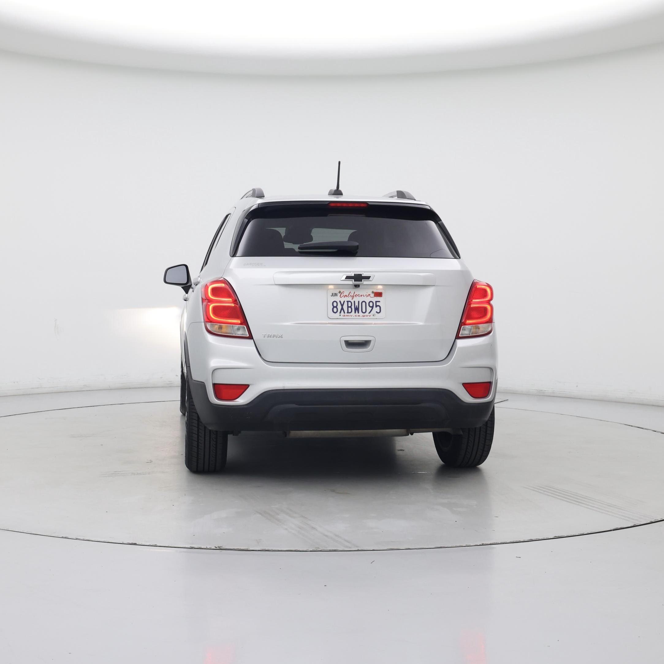 Thumbnail: 2021 Chevrolet Trax - 6