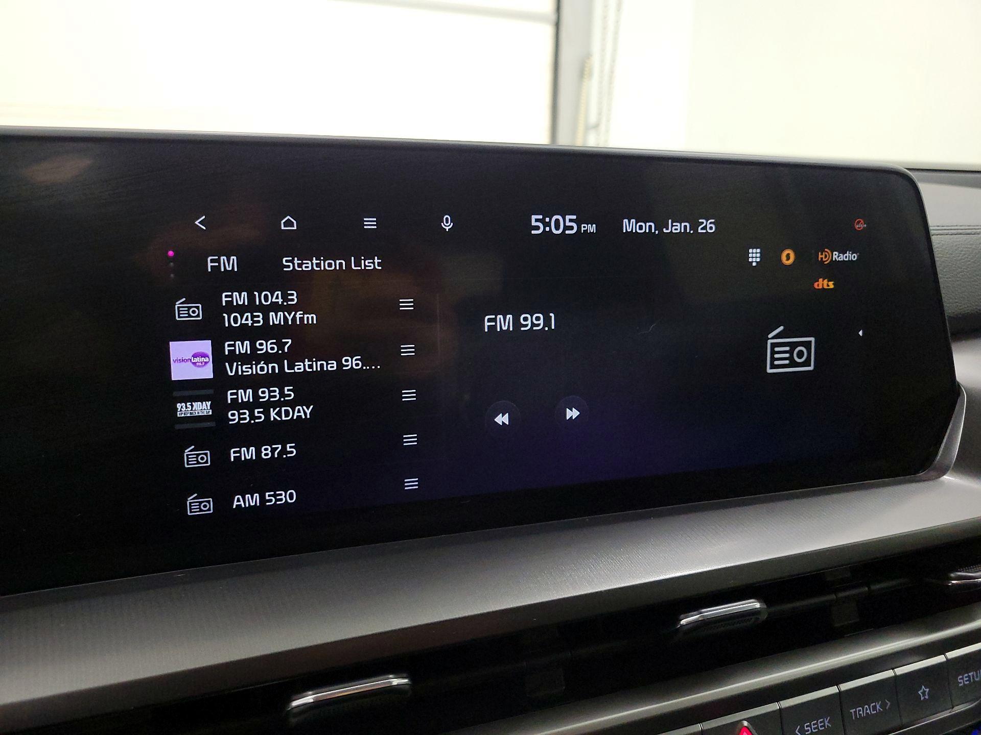 Thumbnail: 2023 Kia Telluride - 16