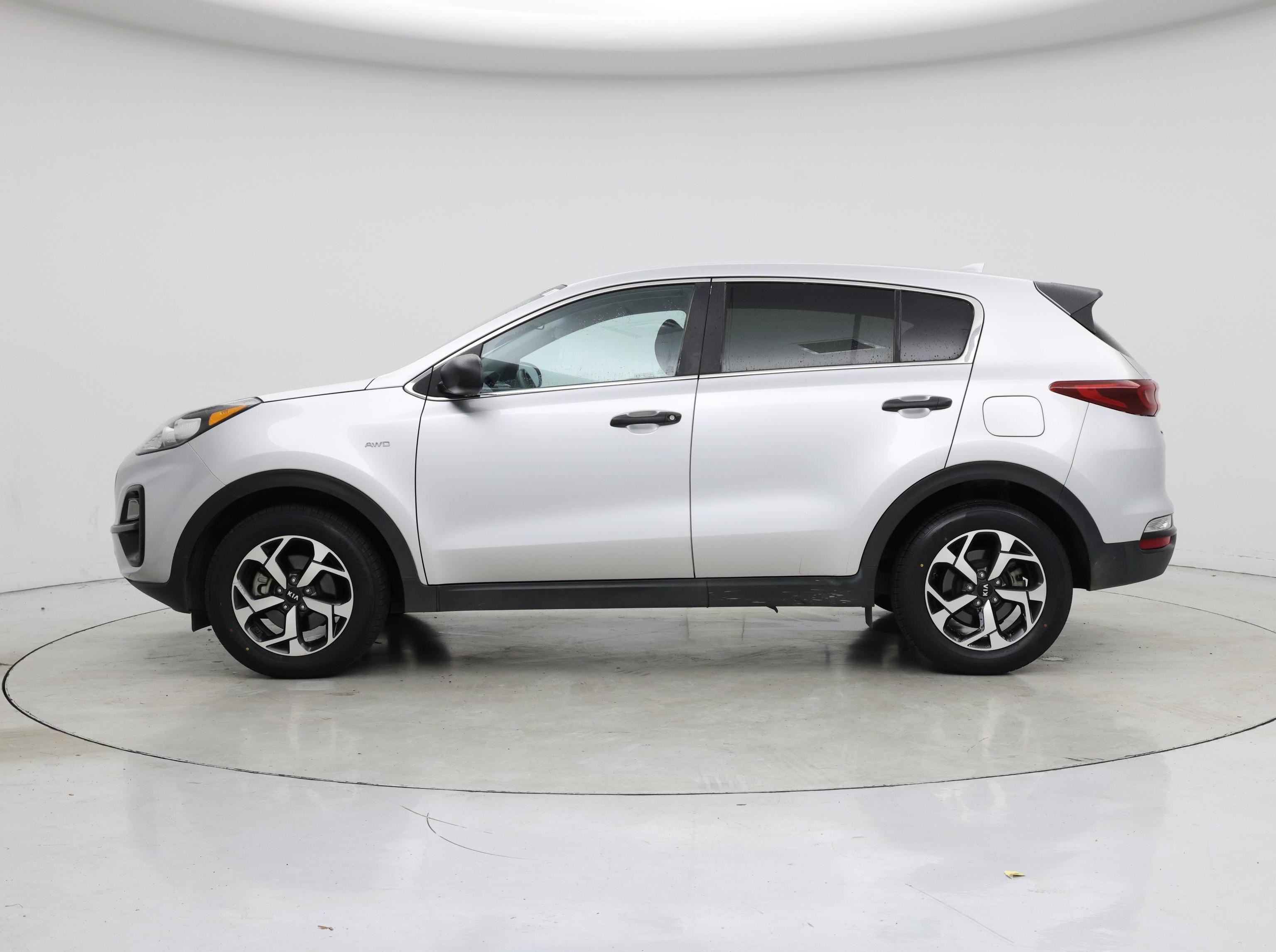 Thumbnail: 2021 Kia Sportage - 3