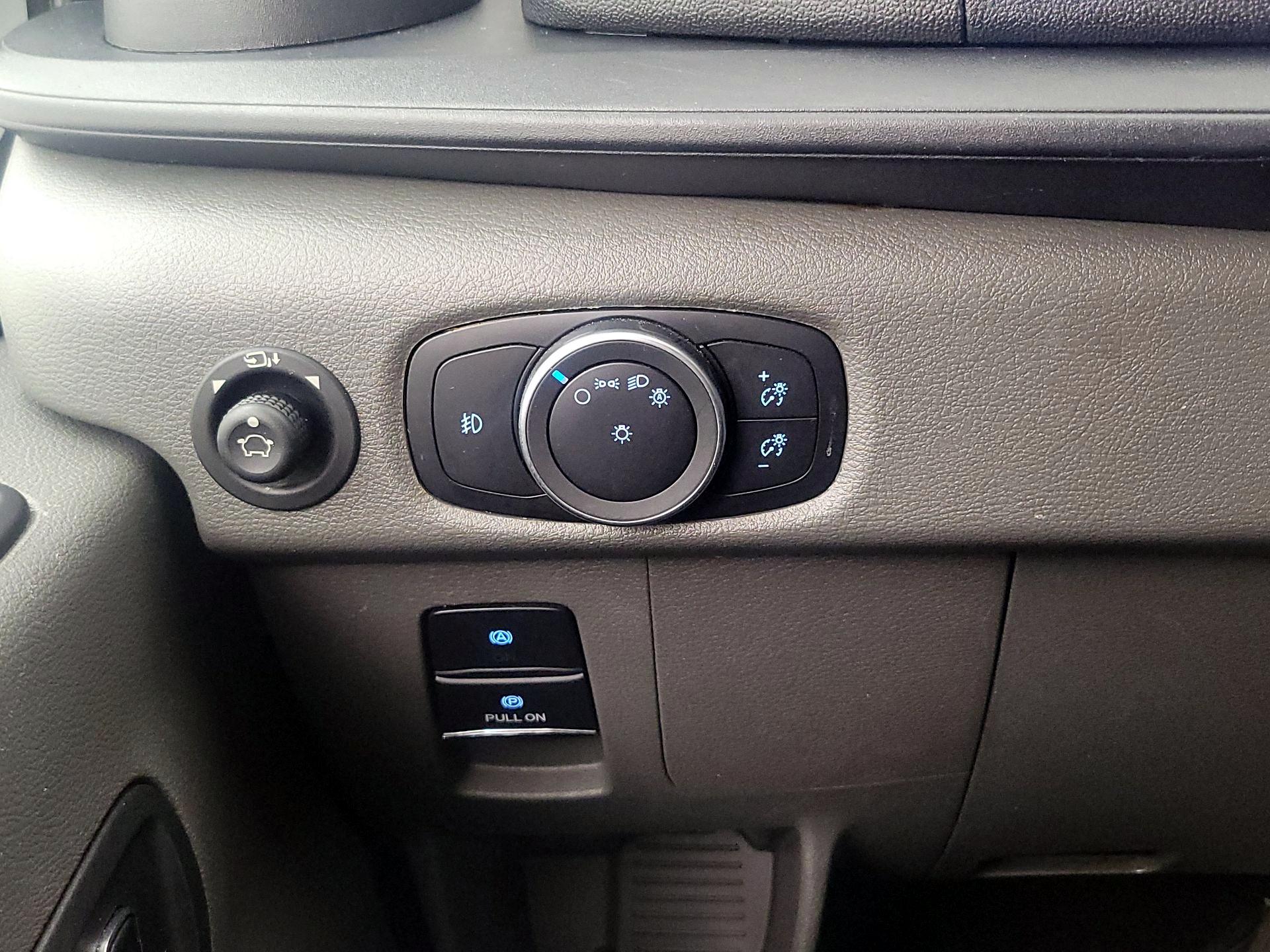 Thumbnail: 2023 Ford Transit Series - 13