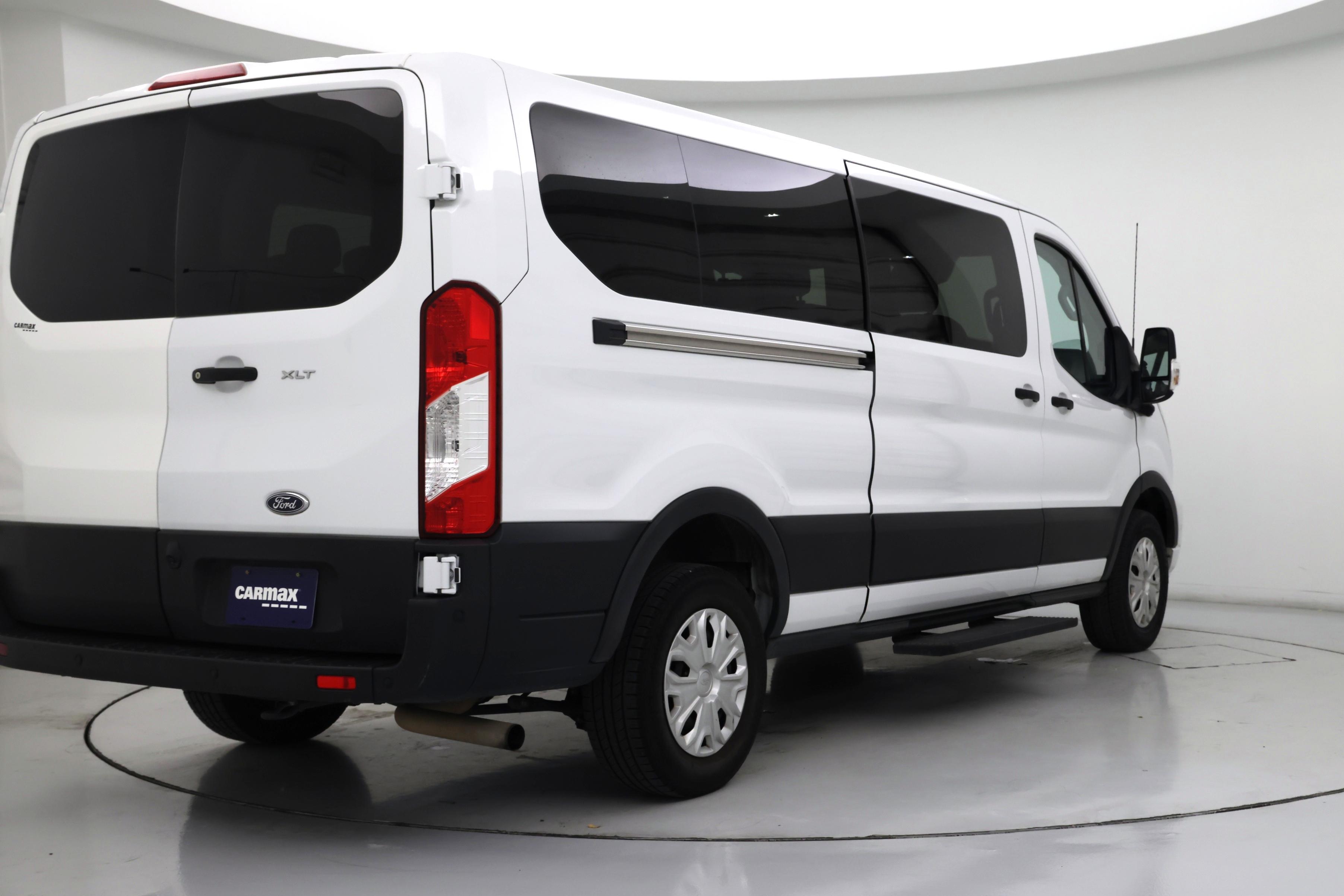 Thumbnail: 2023 Ford Transit Series - 8