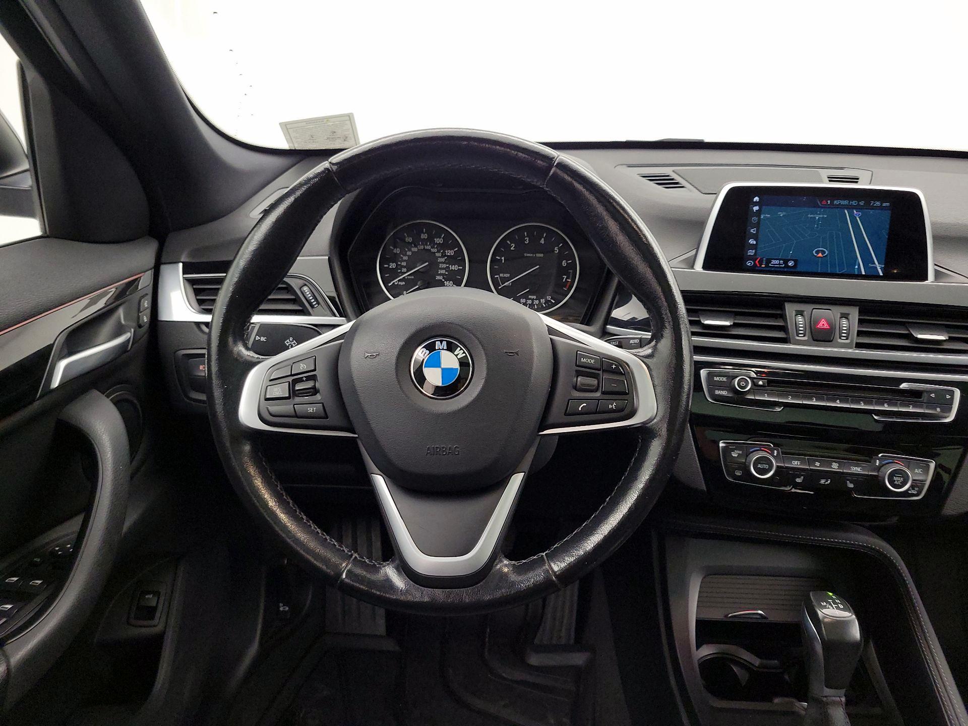 Thumbnail: 2018 BMW X1 - 10