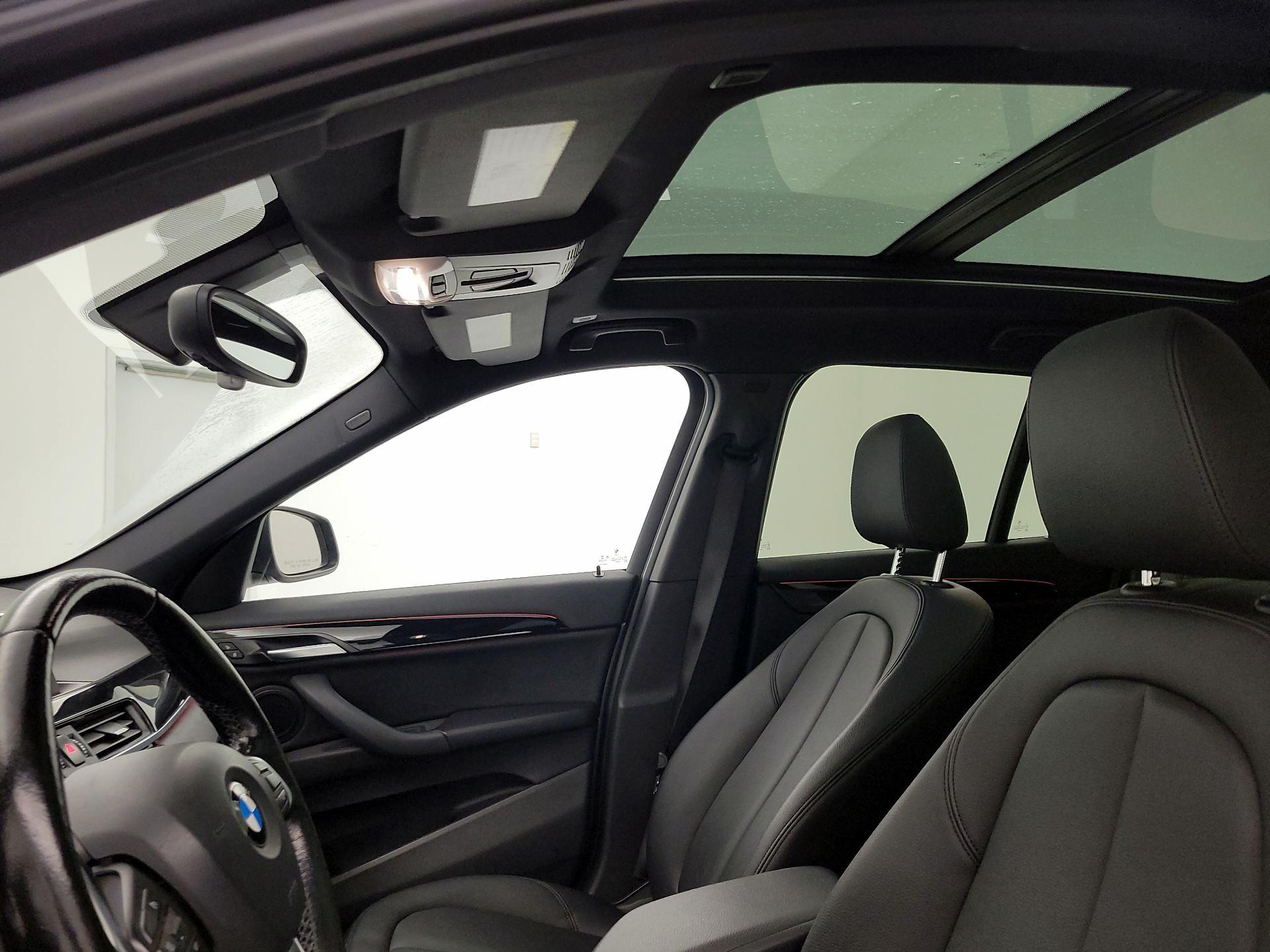 Thumbnail: 2018 BMW X1 - 19