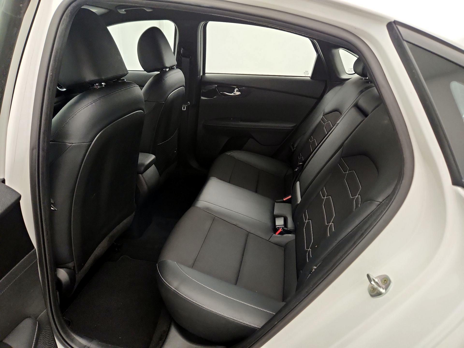 Thumbnail: 2023 Kia Forte - 19