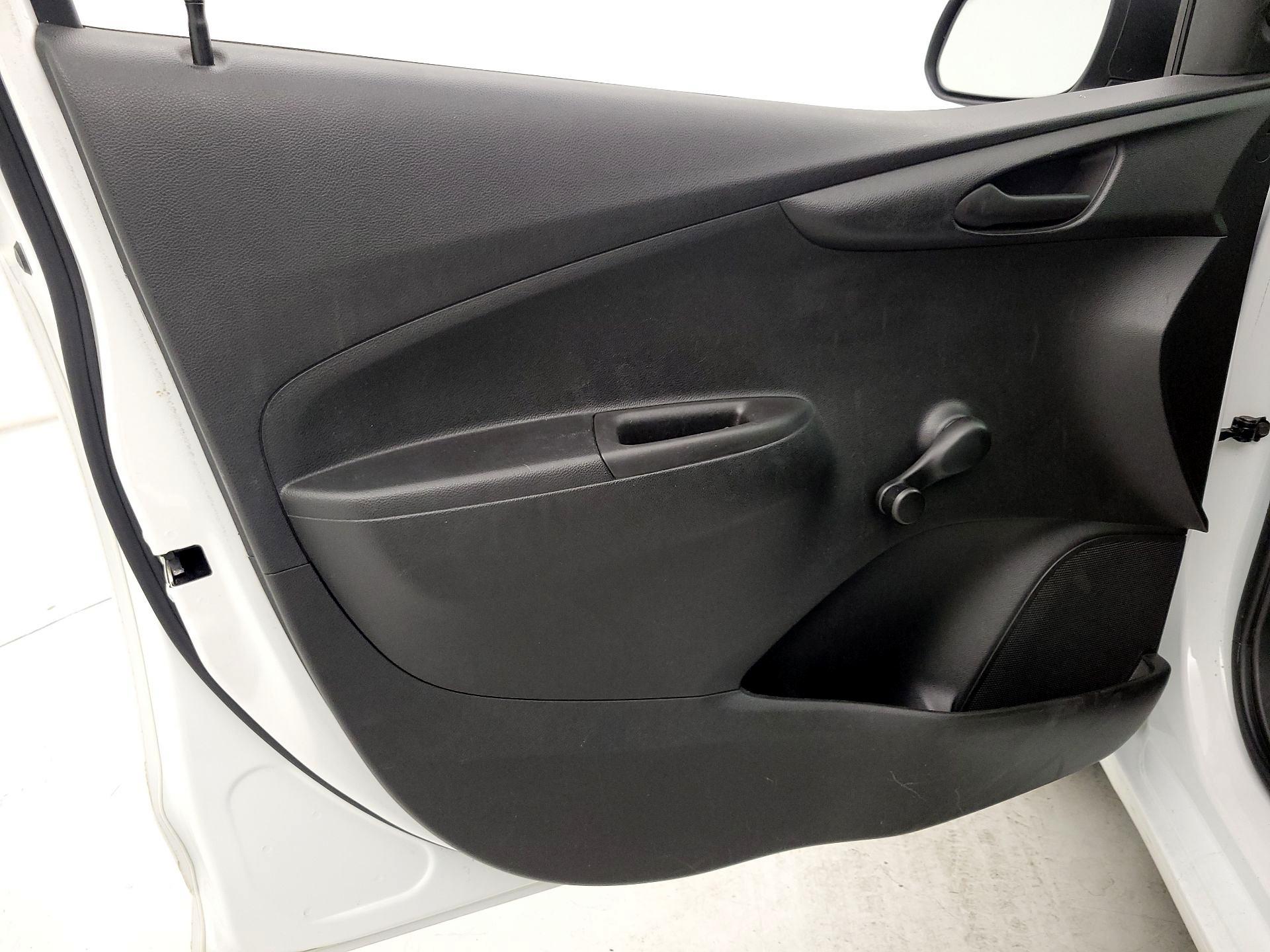 Thumbnail: 2018 Chevrolet Spark - 12