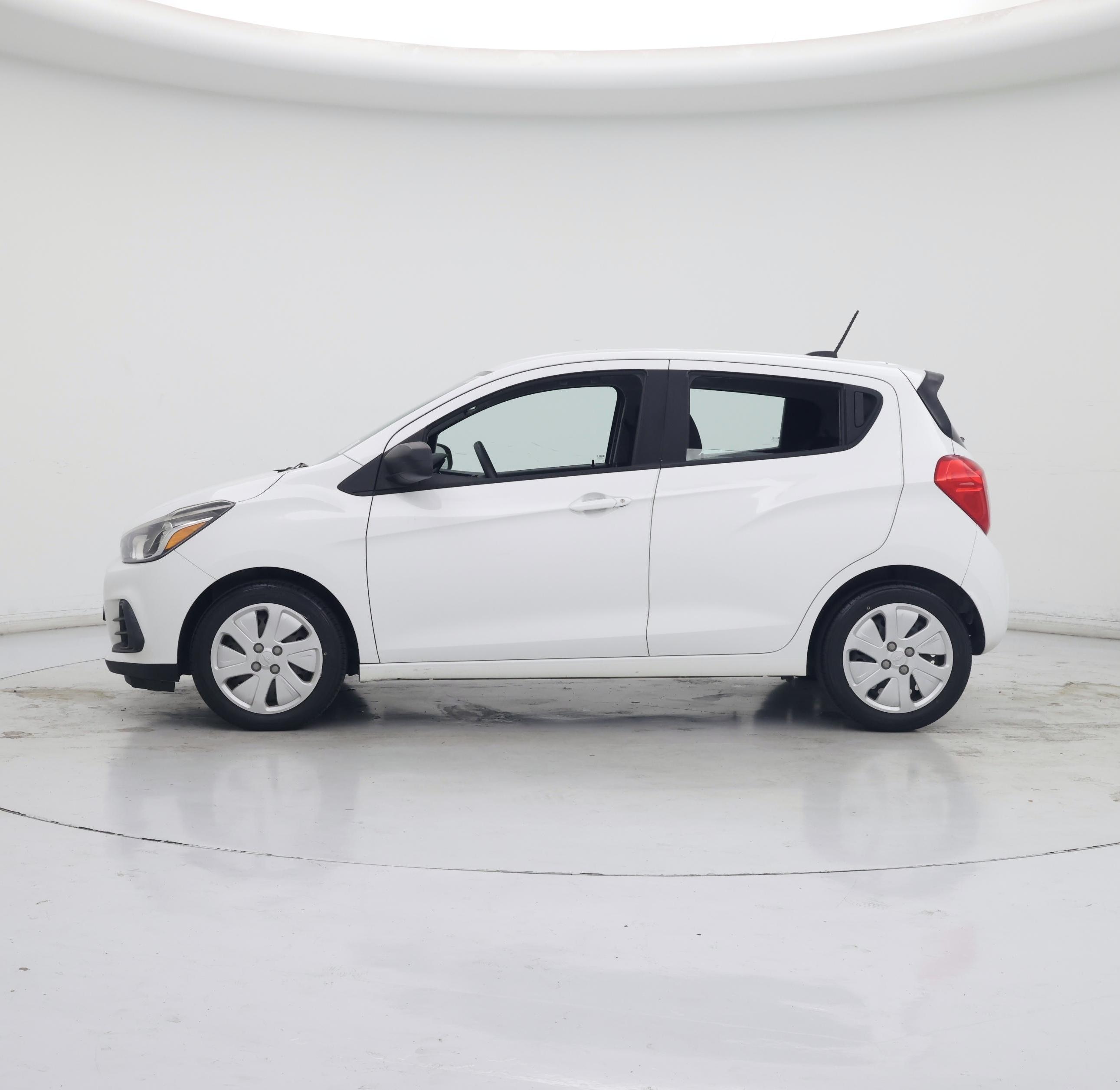 Thumbnail: 2018 Chevrolet Spark - 3