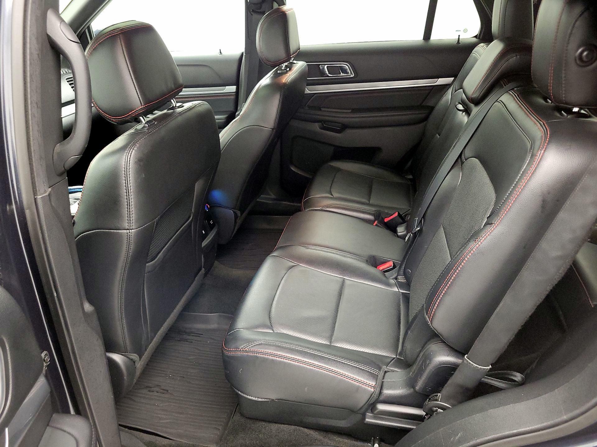 Thumbnail: 2017 Ford Explorer - 18