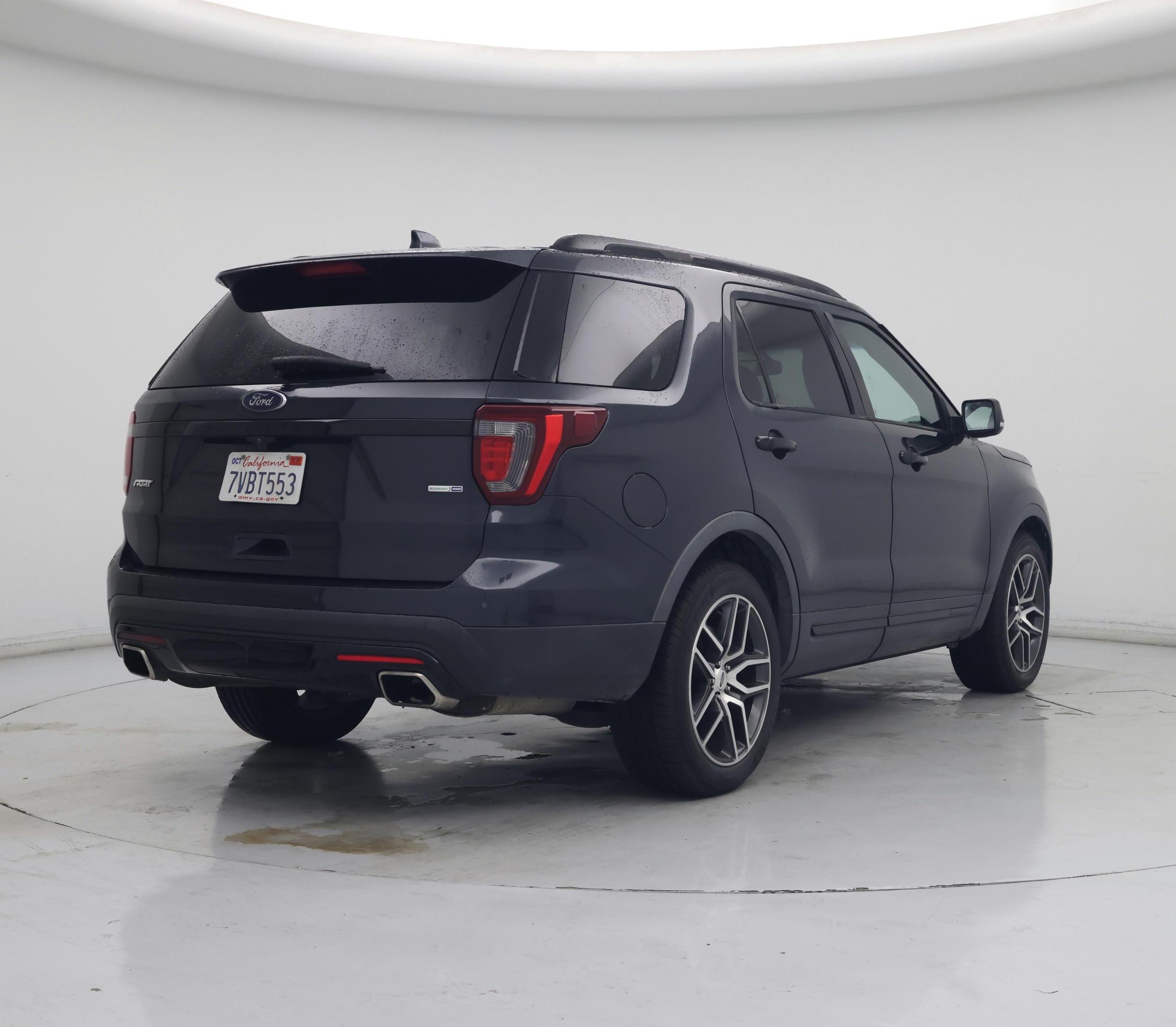 Thumbnail: 2017 Ford Explorer - 8