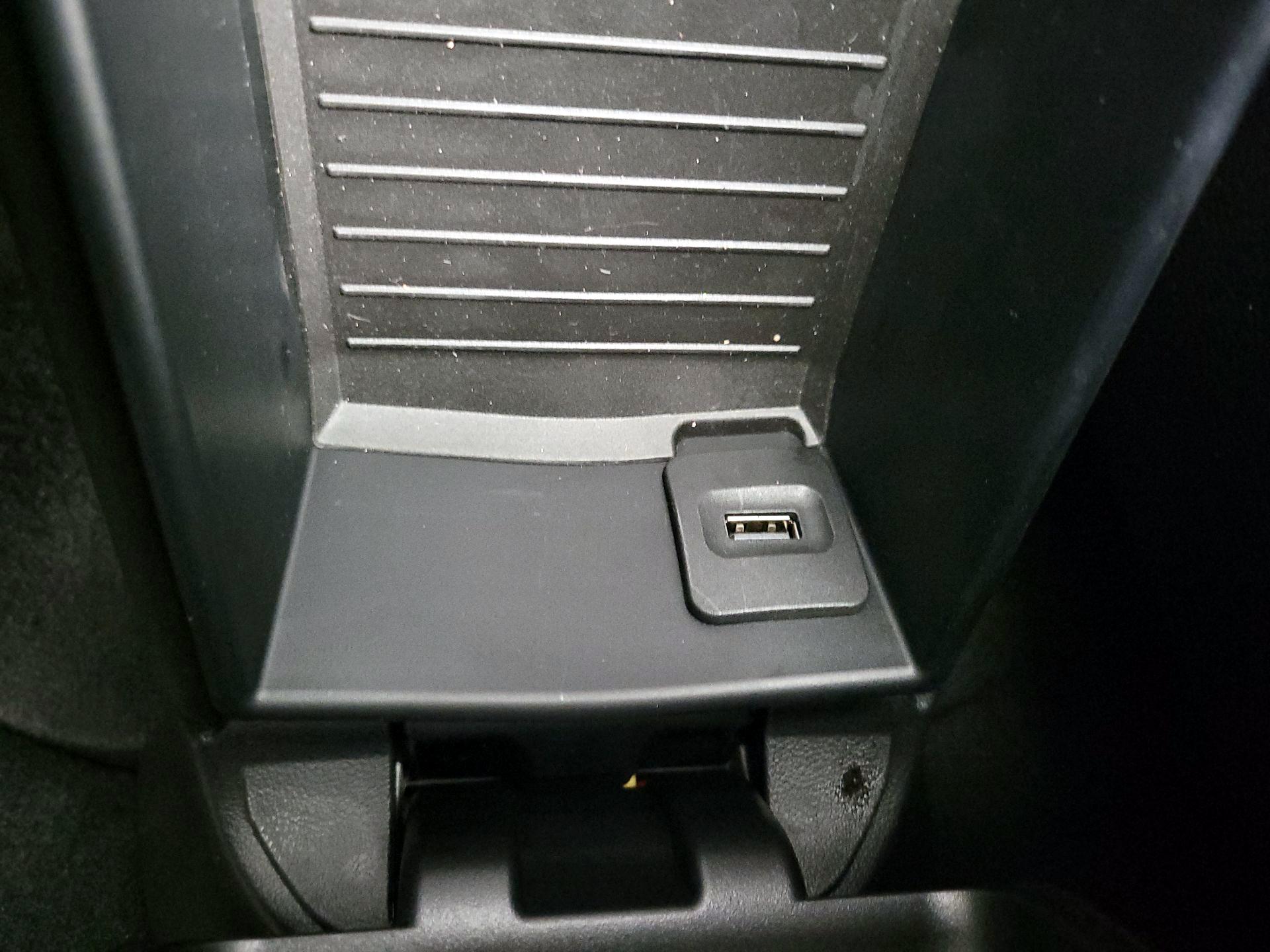 Thumbnail: 2017 Porsche 718 Boxster - 19