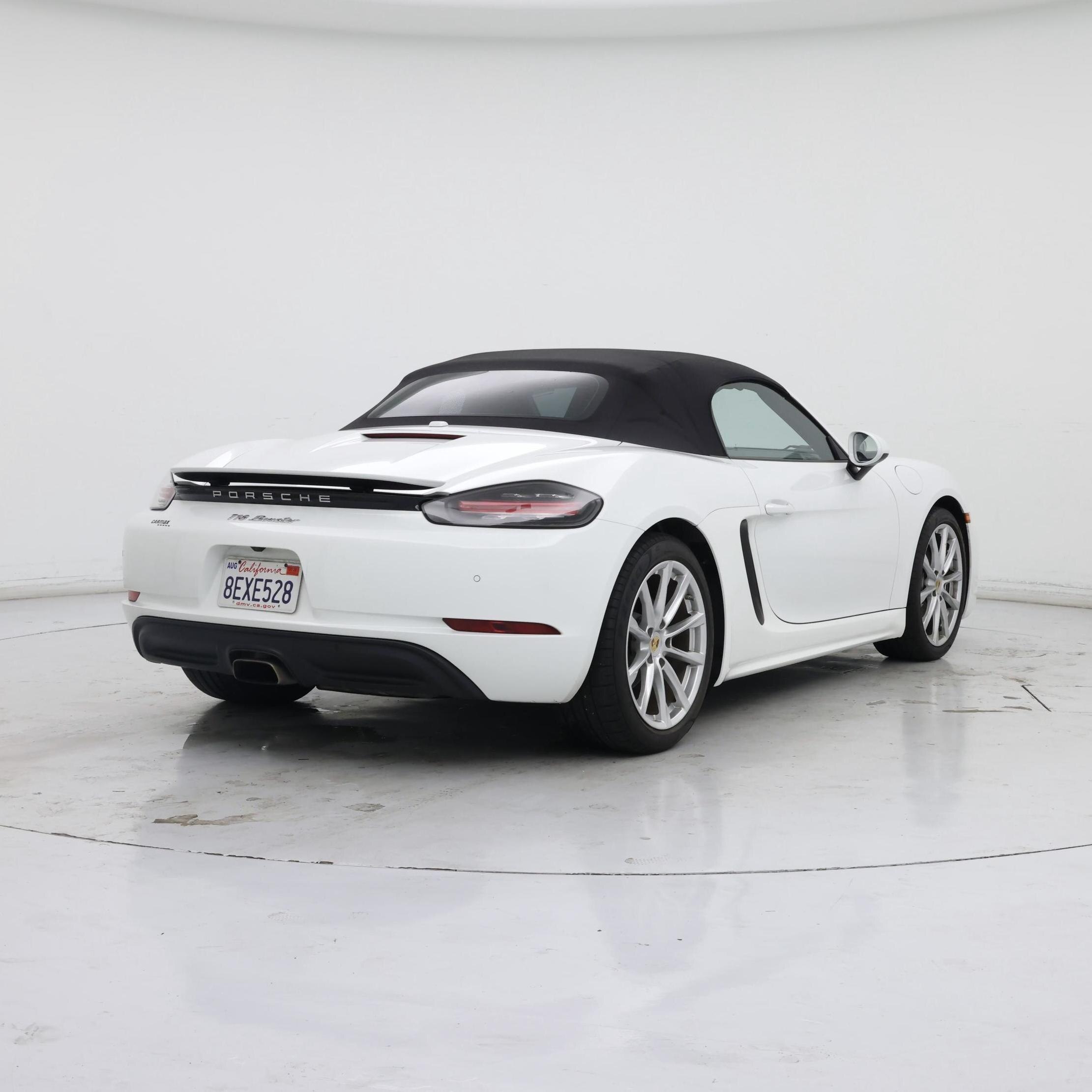 Thumbnail: 2017 Porsche 718 Boxster - 8