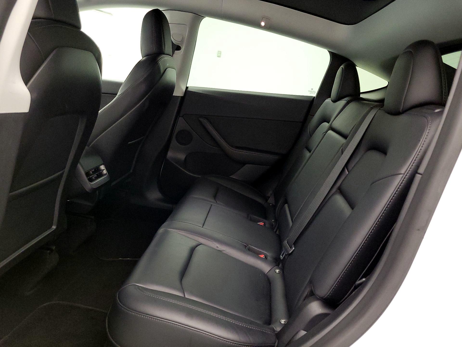 Thumbnail: 2022 Tesla Model Y - 20