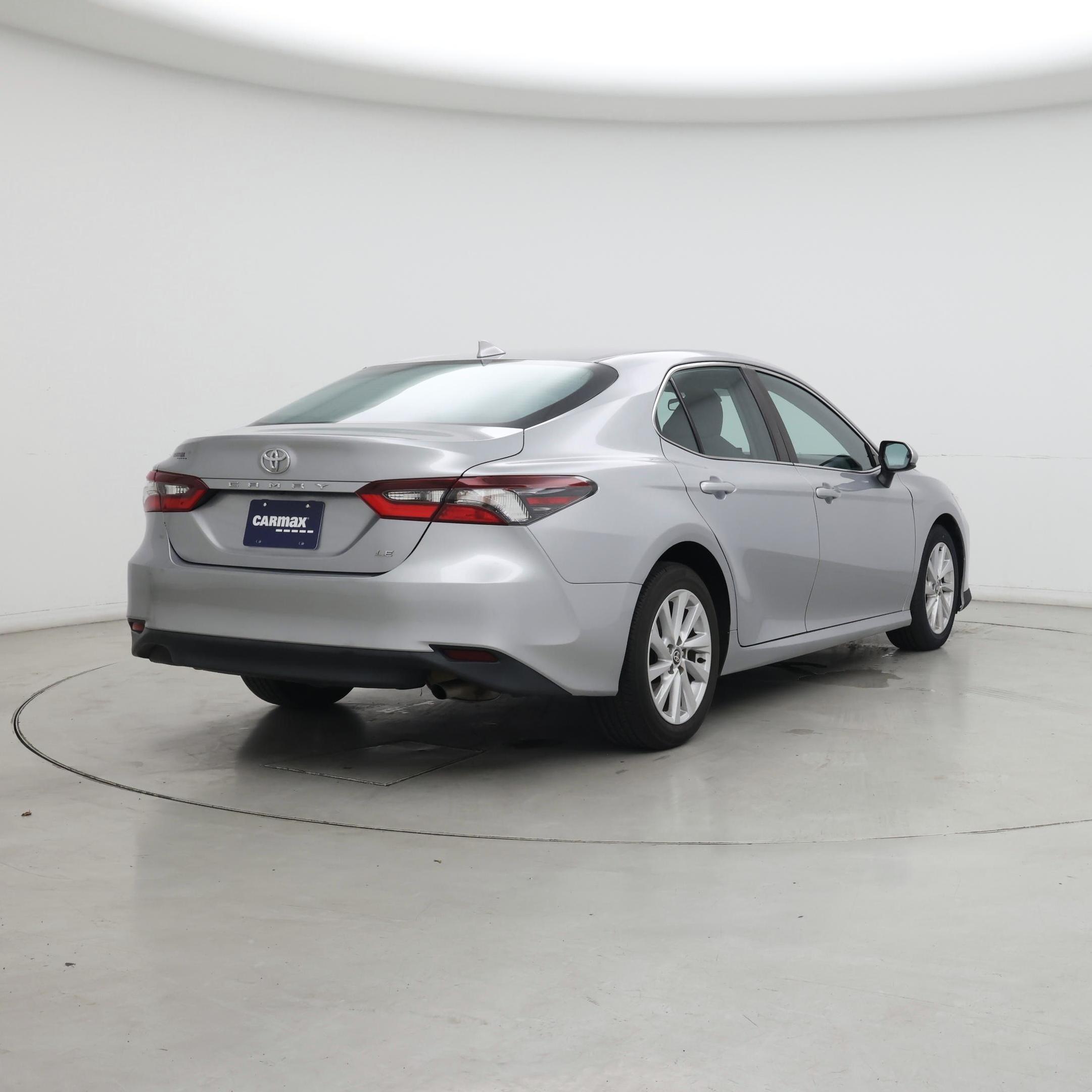 Thumbnail: 2022 Toyota Camry - 8