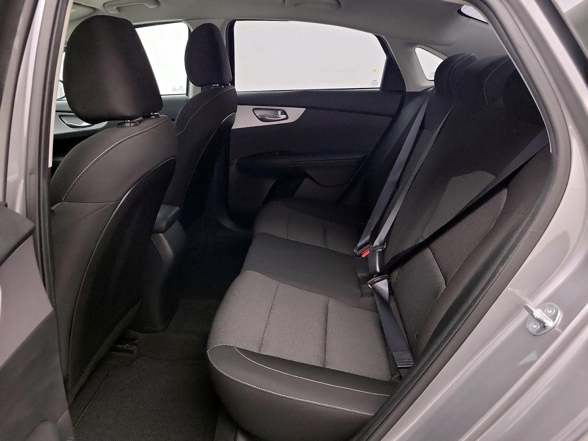 Thumbnail: 2023 Kia Forte - 19