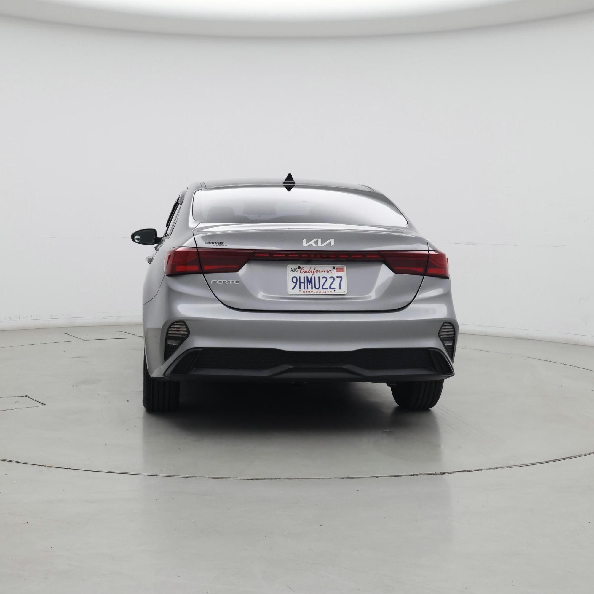 Thumbnail: 2023 Kia Forte - 6