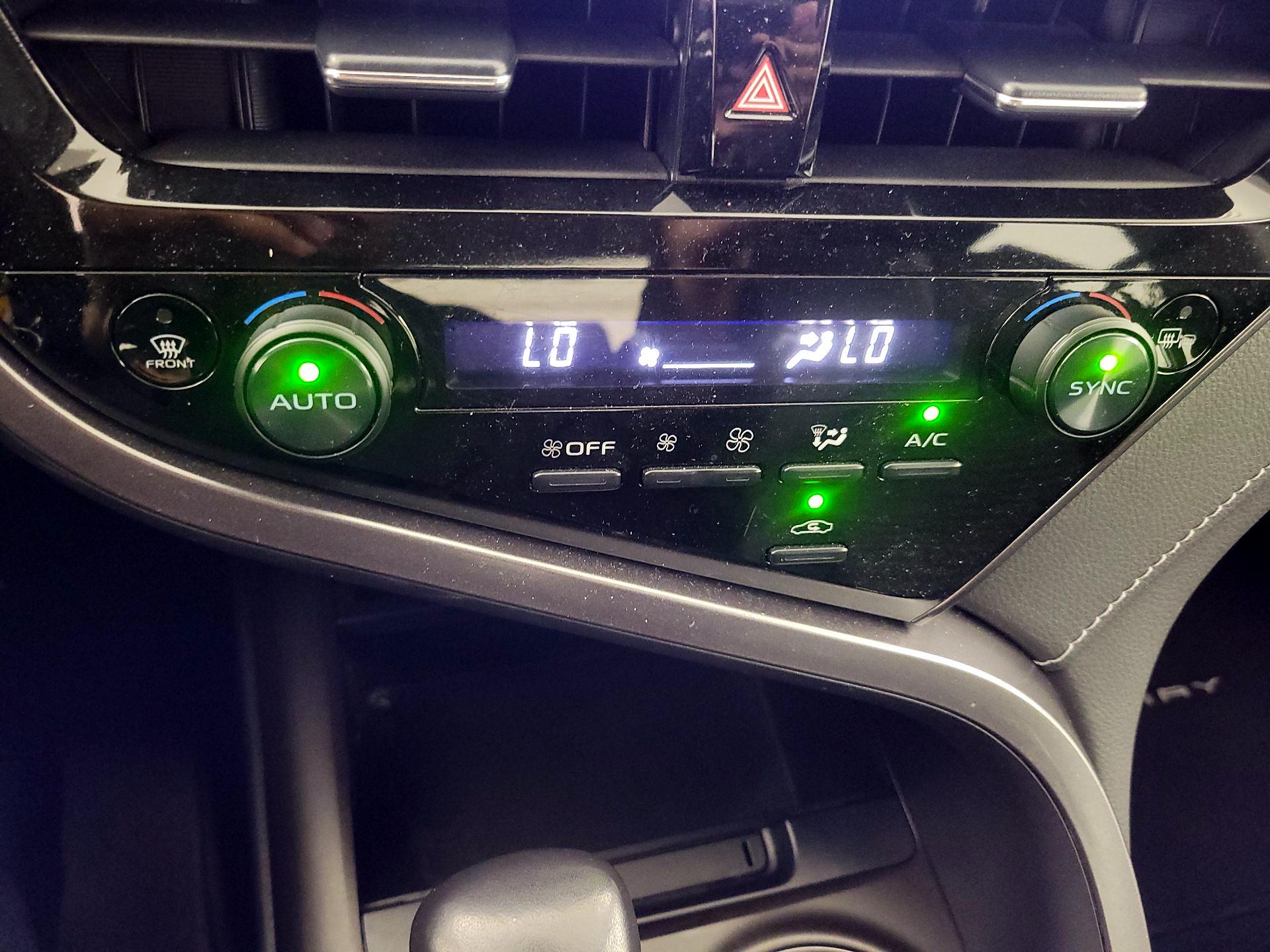 Thumbnail: 2023 Toyota Camry - 16