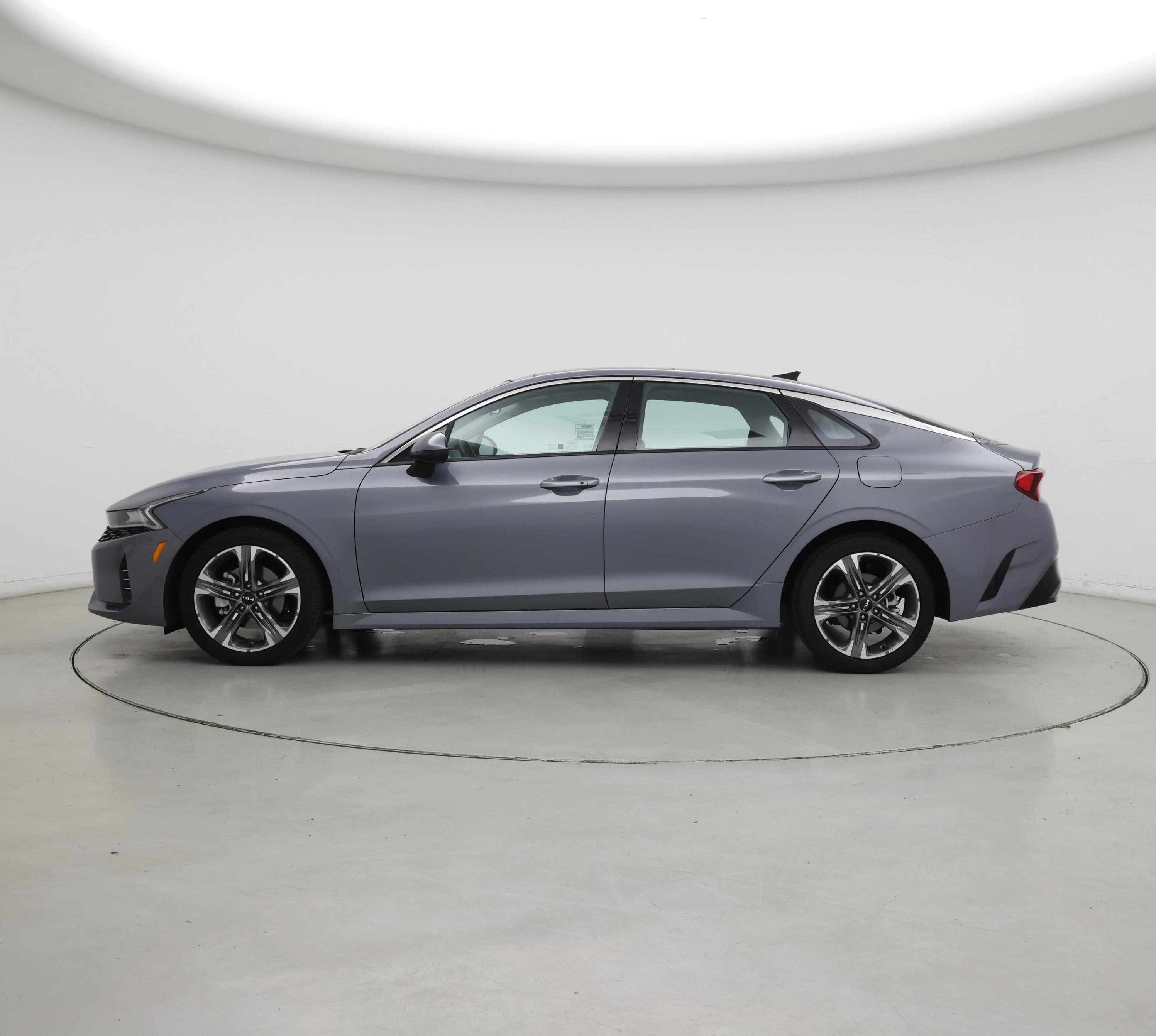 Thumbnail: 2023 Kia K5 - 3