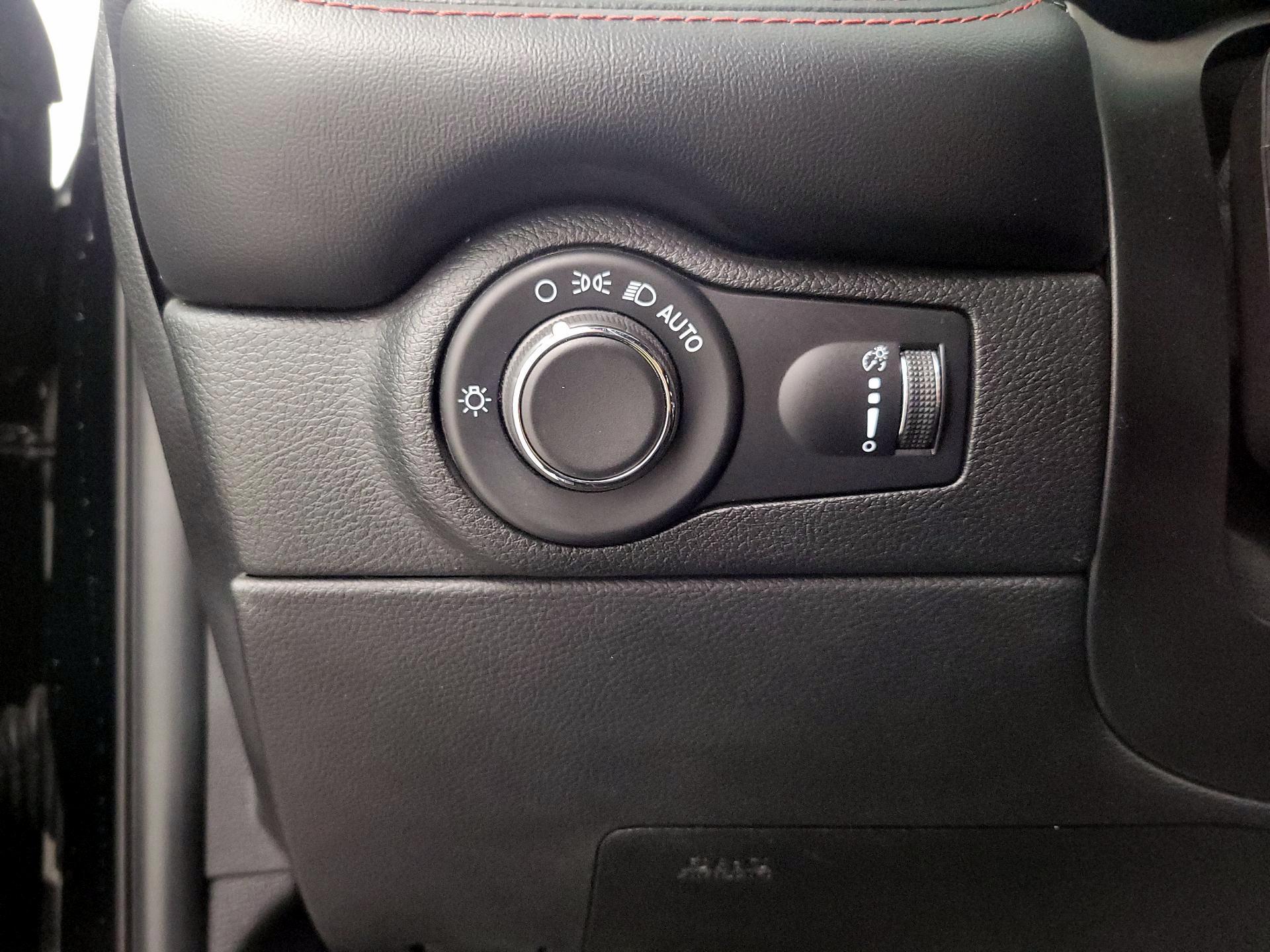 Thumbnail: 2023 Dodge Durango - 13