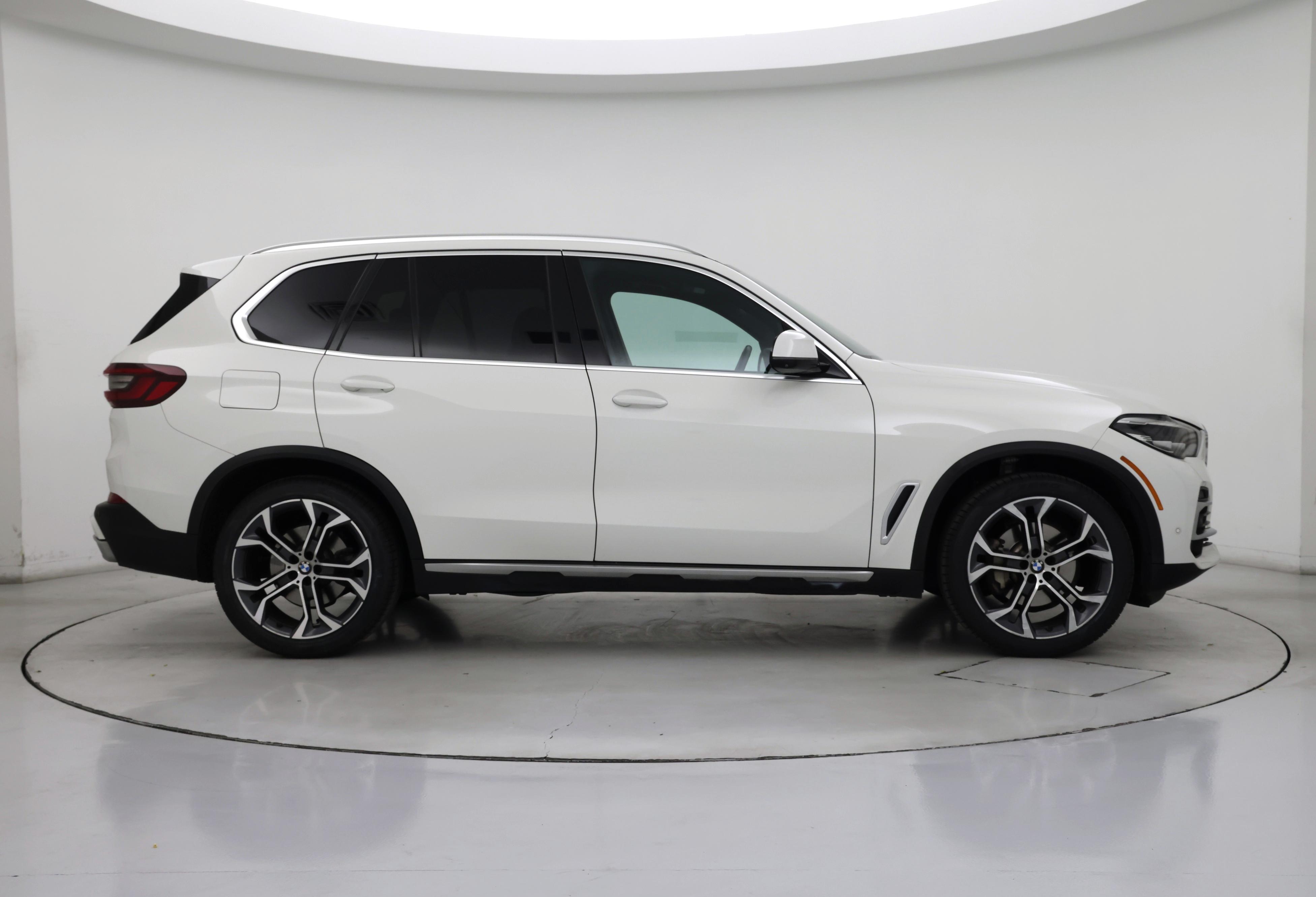 Thumbnail: 2022 BMW X5 - 7