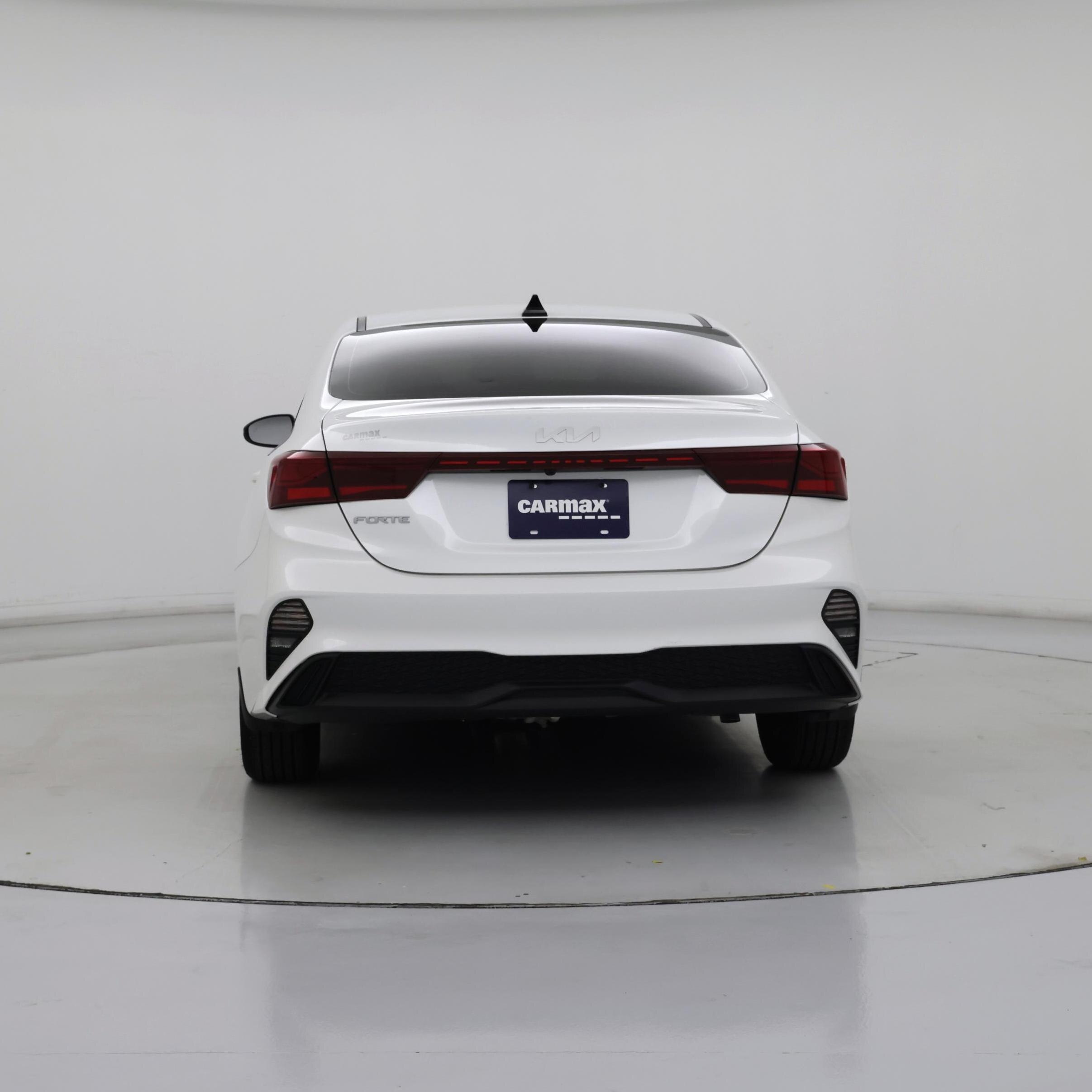 Thumbnail: 2023 Kia Forte - 6