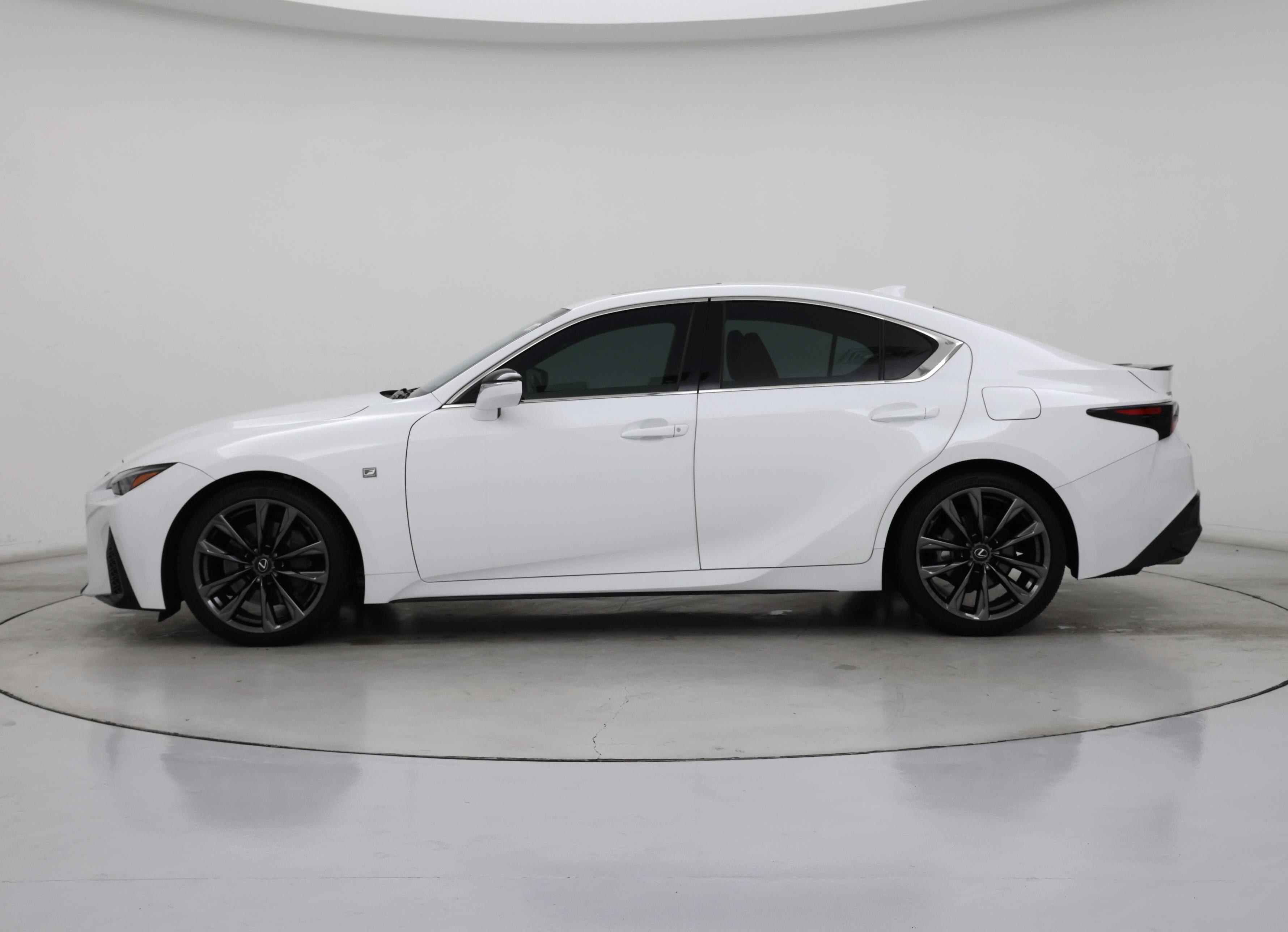Thumbnail: 2021 Lexus IS - 3