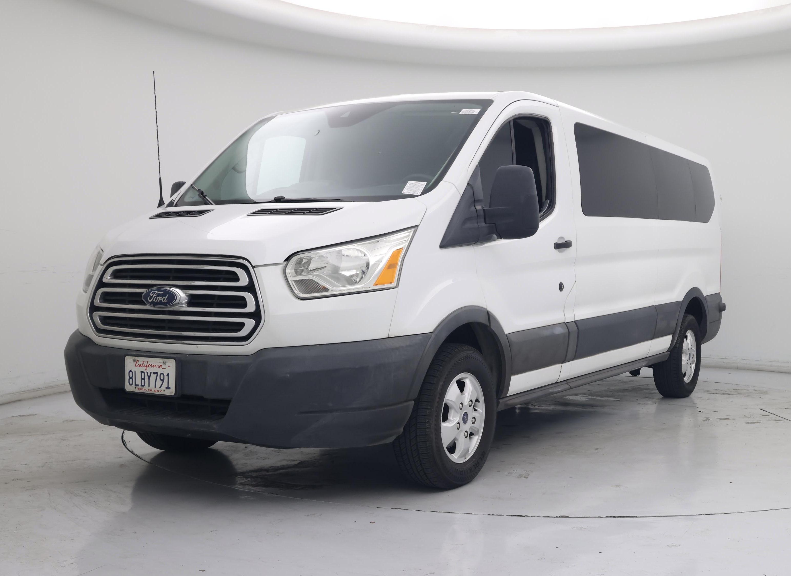 Thumbnail: 2018 Ford Transit Series - 4