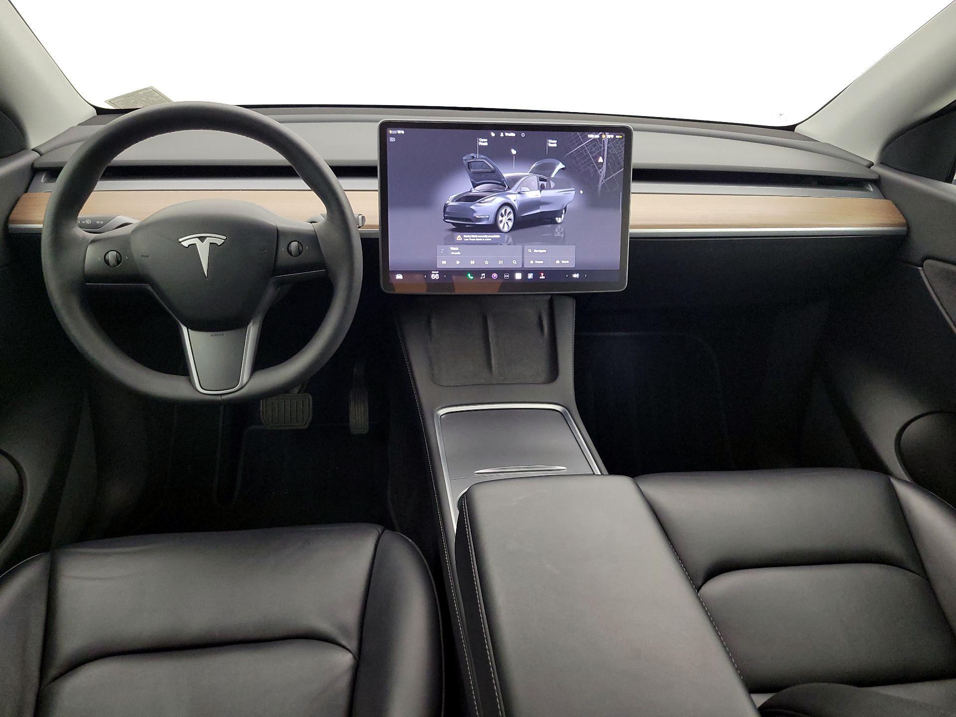 Thumbnail: 2022 Tesla Model Y - 9