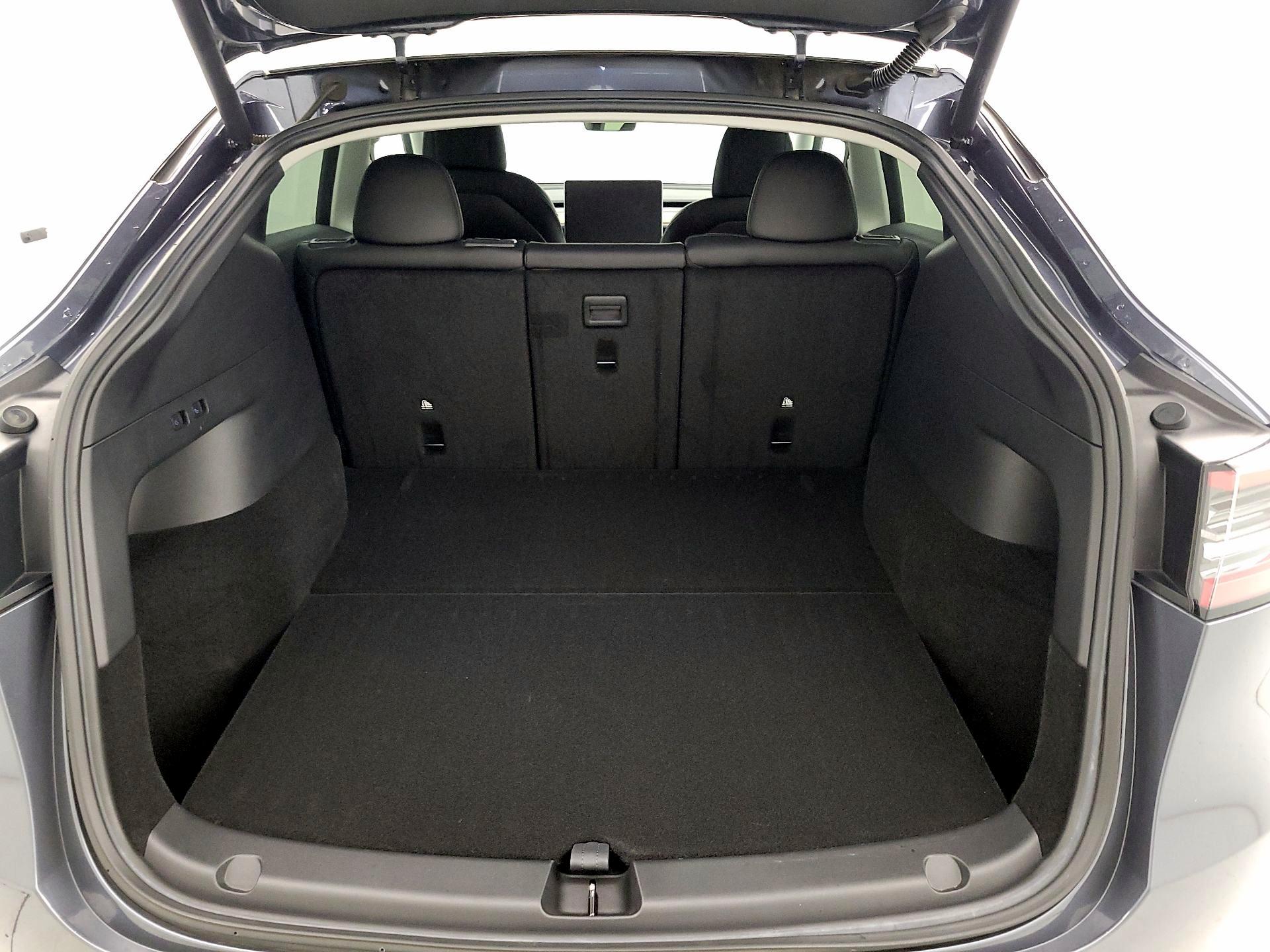 Thumbnail: 2022 Tesla Model Y - 19