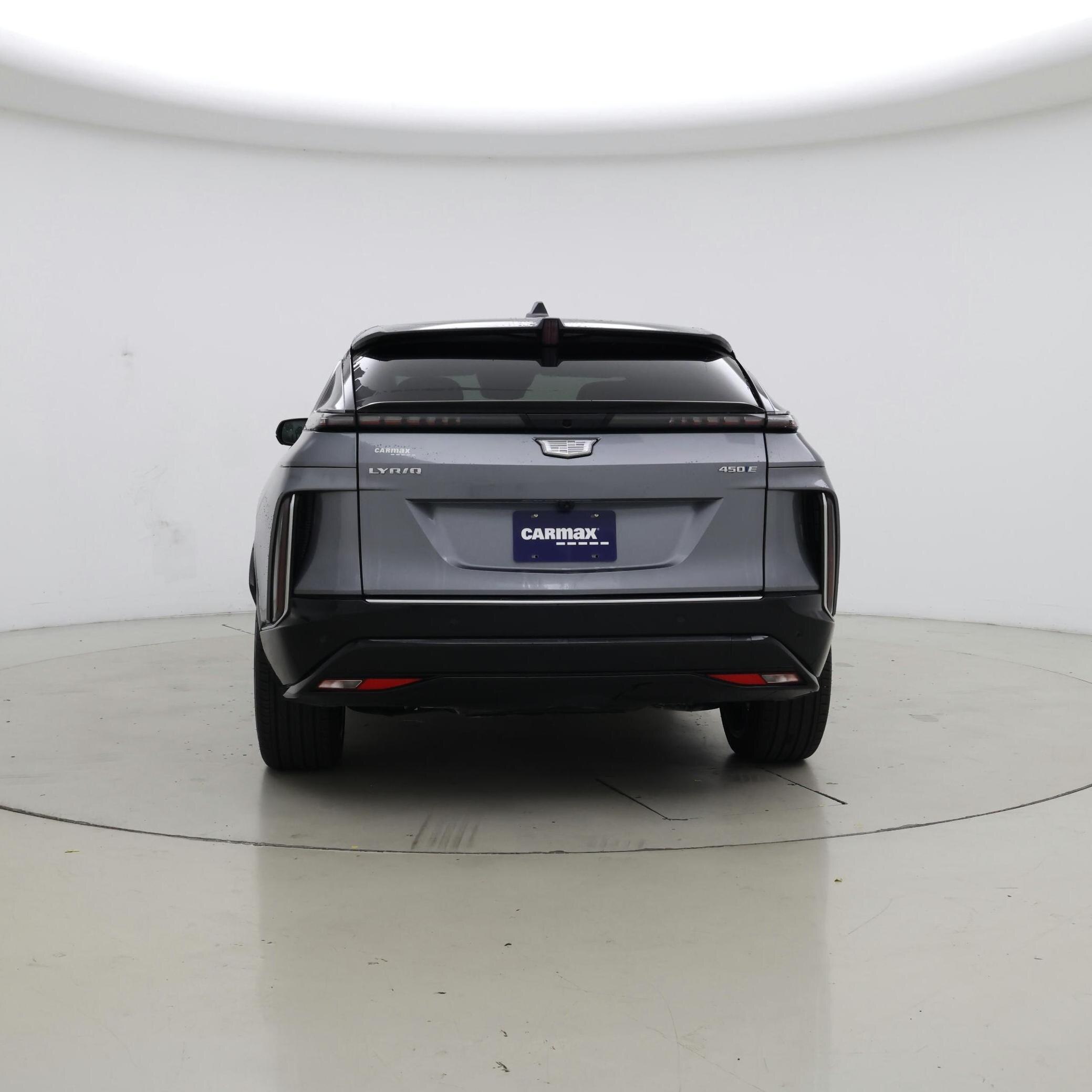 Thumbnail: 2023 Cadillac Lyriq - 6