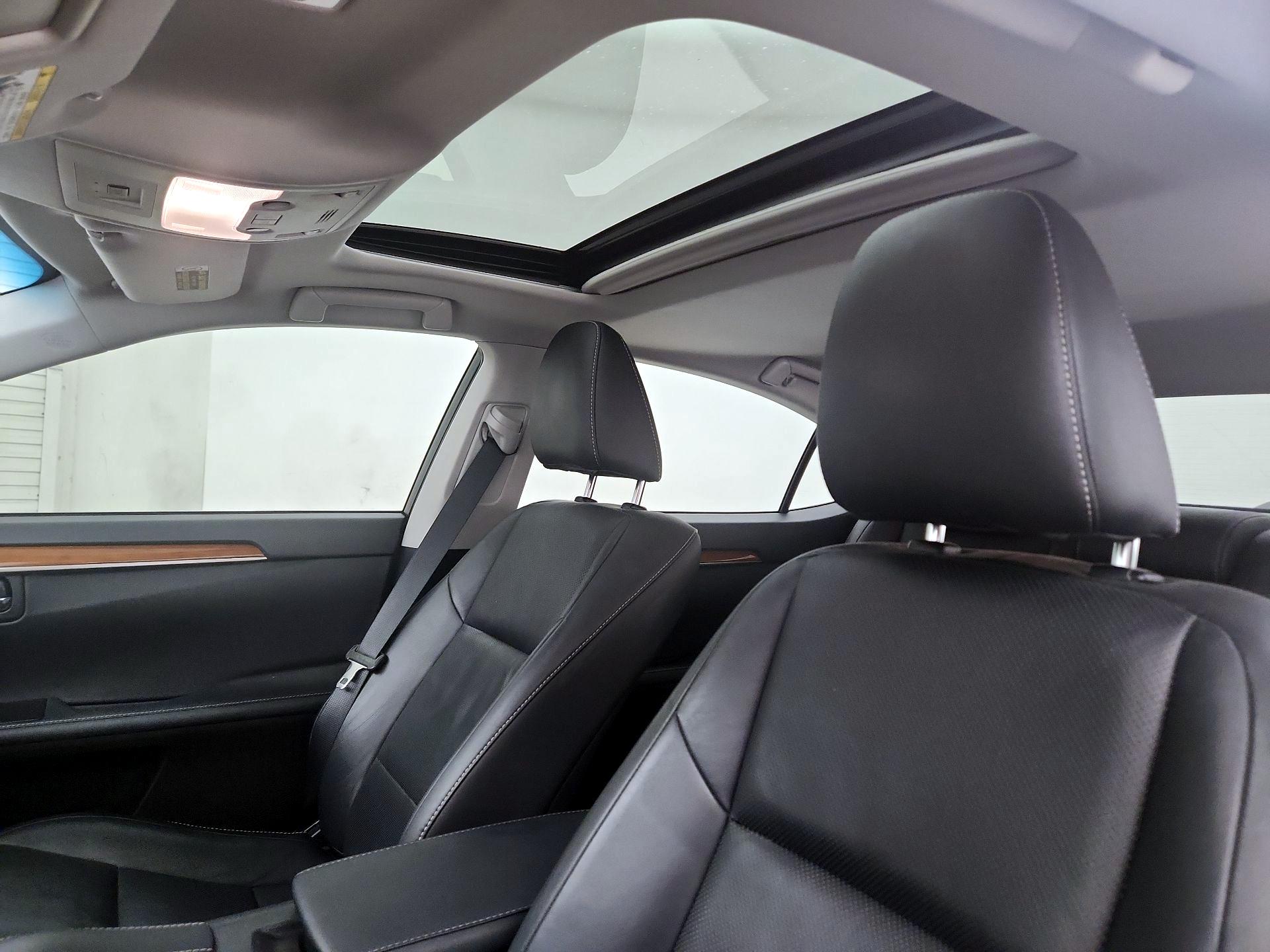 Thumbnail: 2015 Lexus ES - 20