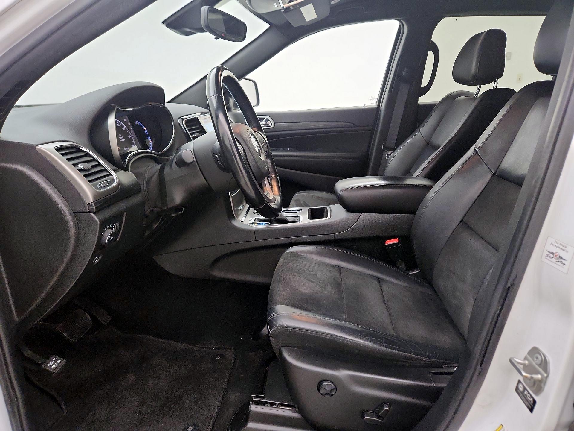 Thumbnail: 2021 Jeep Grand Cherokee - 11