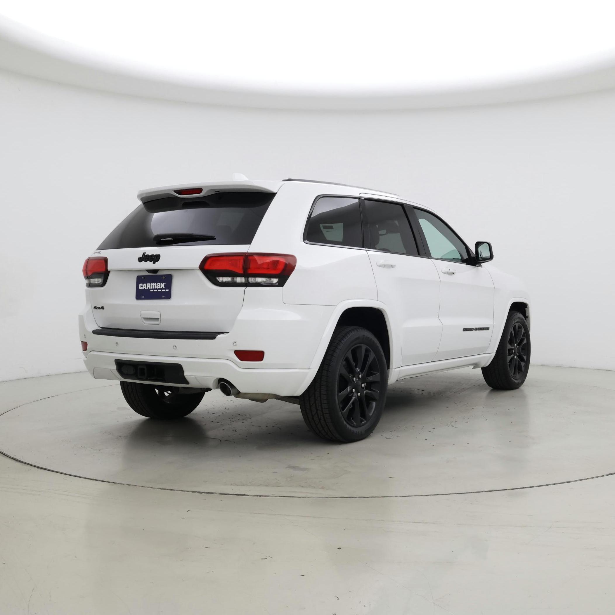 Thumbnail: 2021 Jeep Grand Cherokee - 8