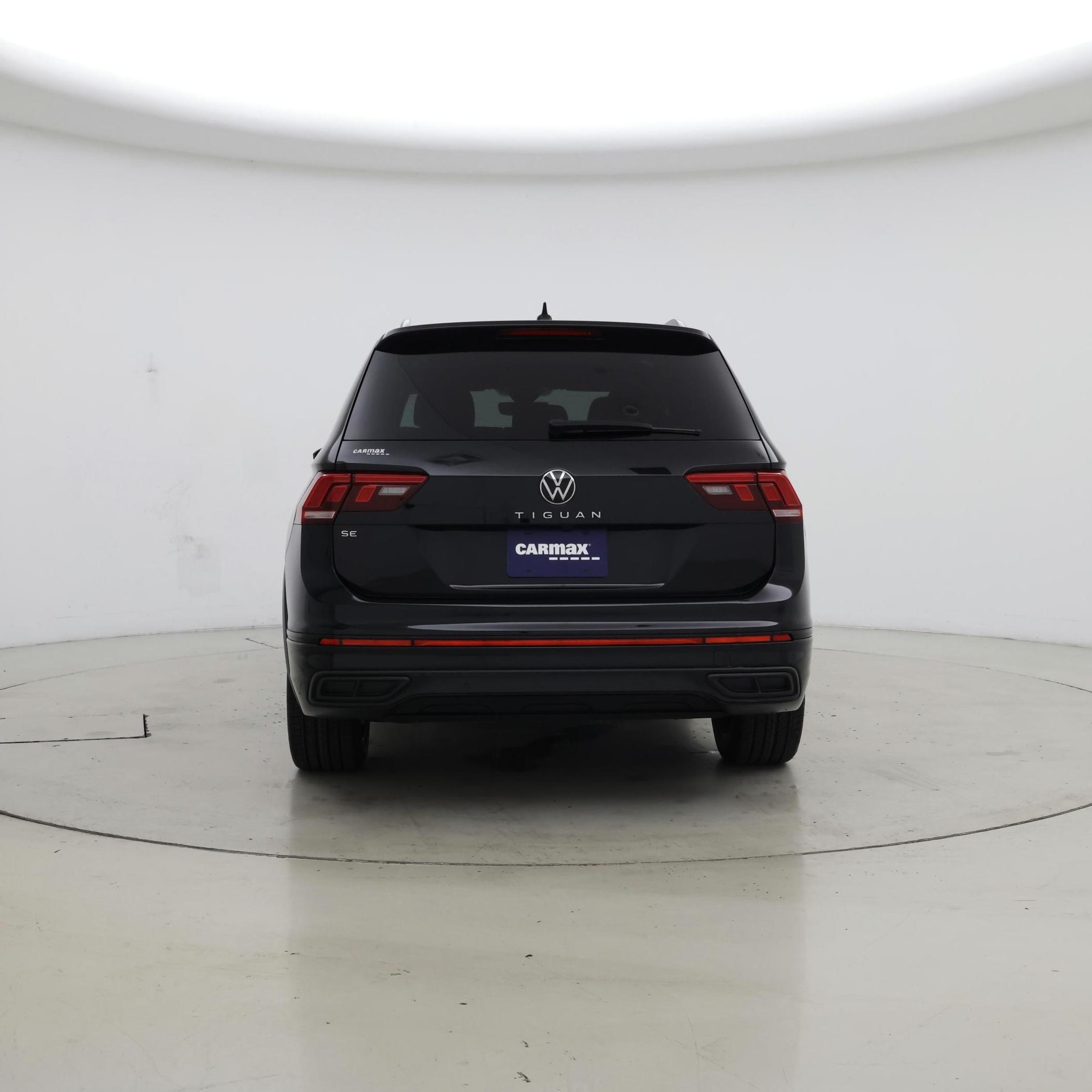 Thumbnail: 2023 Volkswagen Tiguan - 6