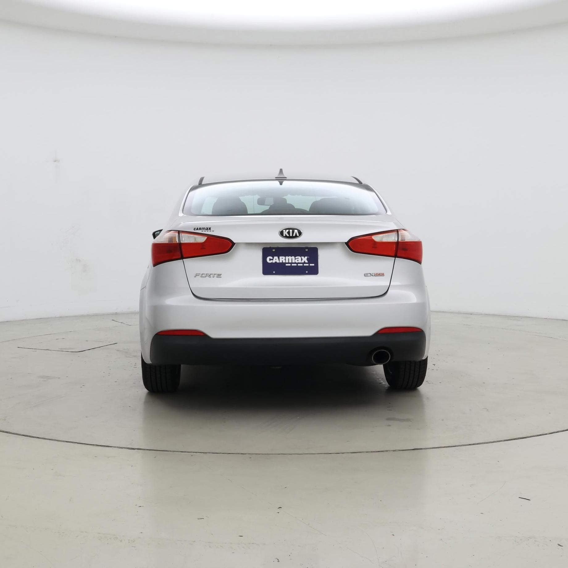 Thumbnail: 2015 Kia Forte - 6