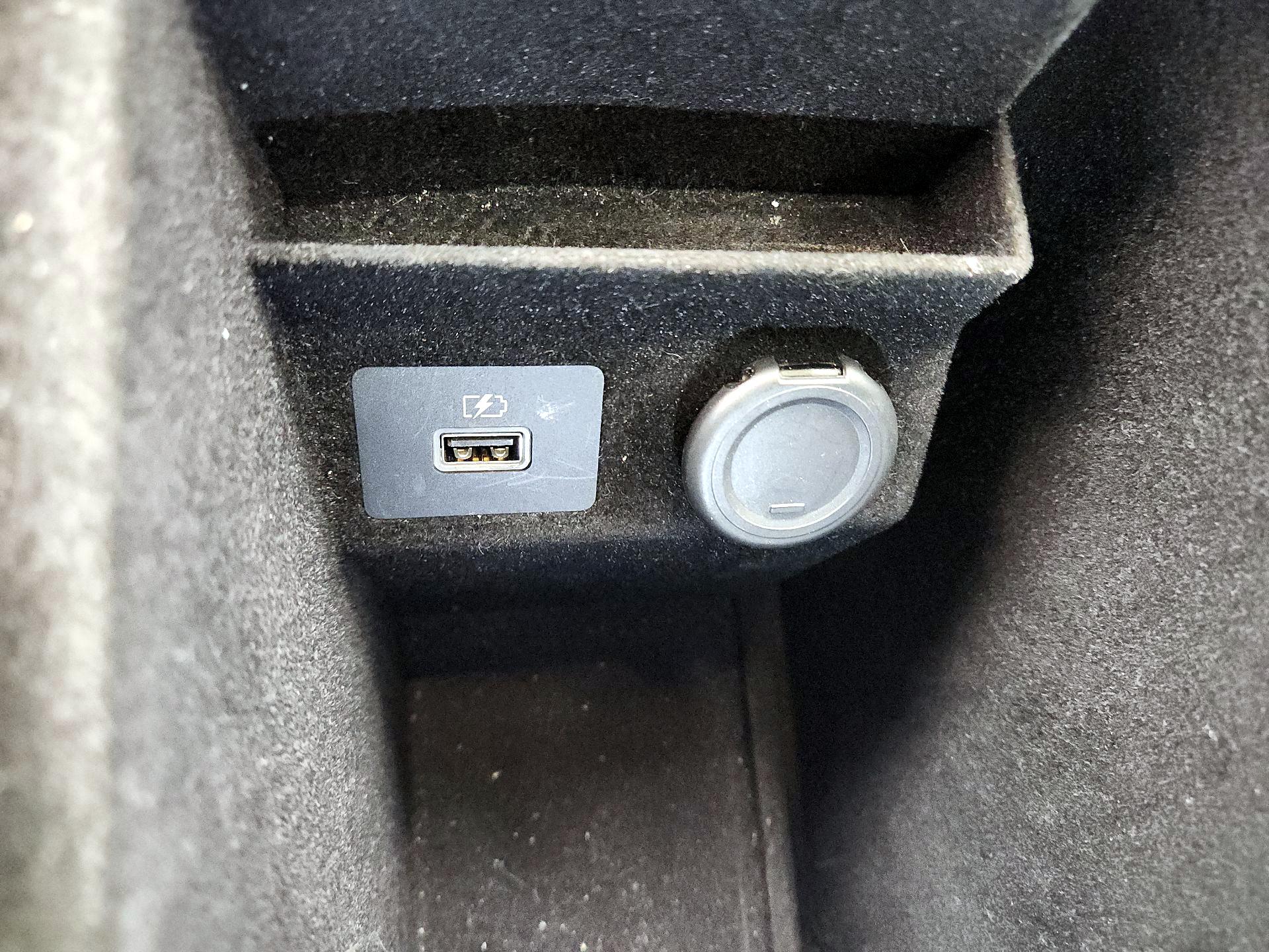 Thumbnail: 2022 INFINITI QX60 - 19