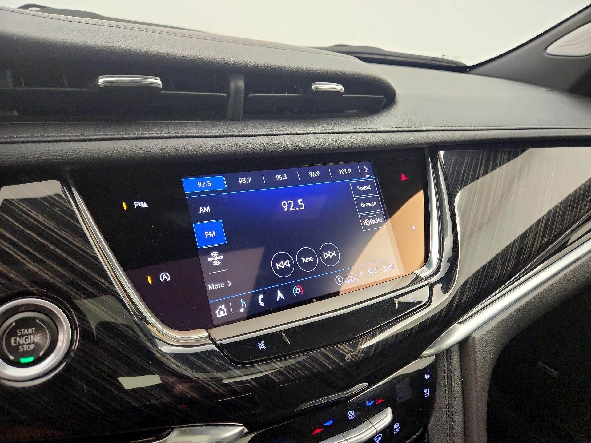 Thumbnail: 2023 Cadillac XT6 - 16