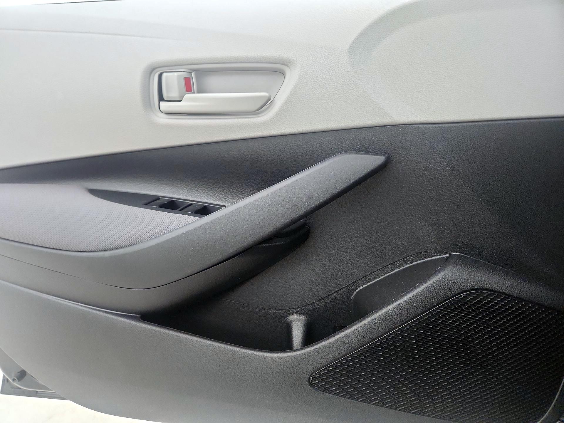 Thumbnail: 2023 Toyota Corolla - 12