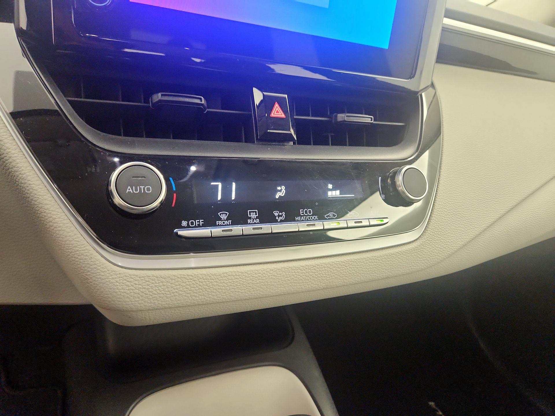 Thumbnail: 2023 Toyota Corolla - 16