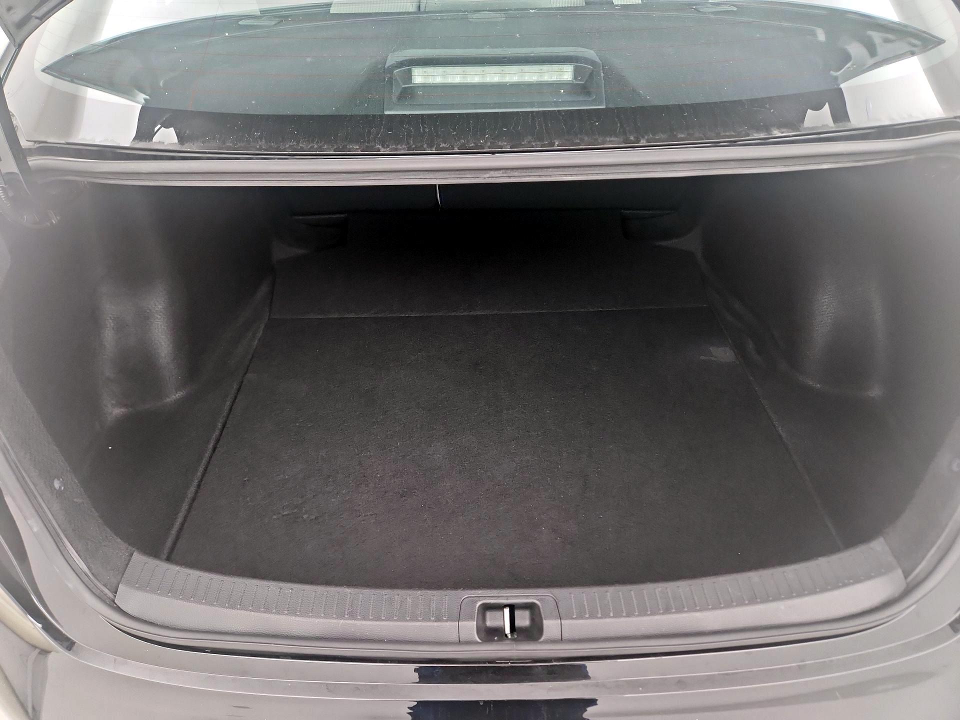 Thumbnail: 2023 Toyota Corolla - 20