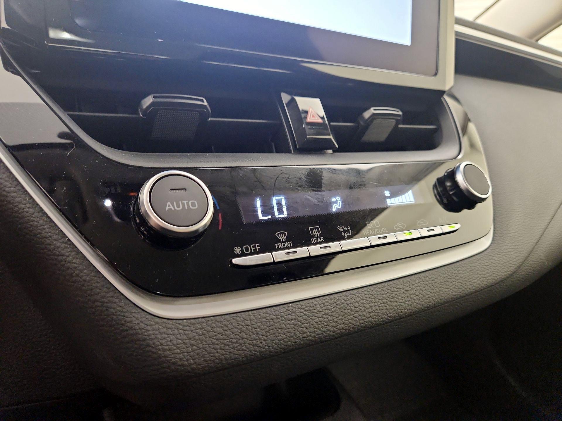 Thumbnail: 2023 Toyota Corolla - 16